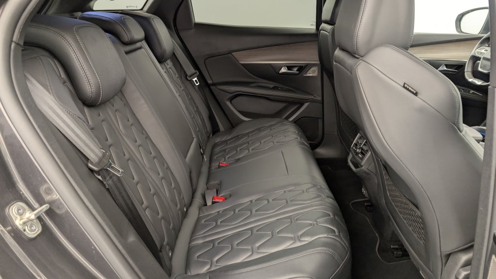 Peugeot 3008 Hybrid4 300 e-EAT8 GT Pack