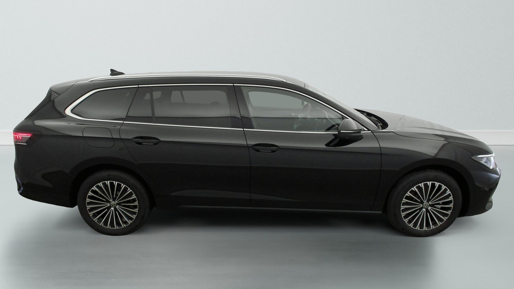 Volkswagen Passat 1.5 eTSI OPF 150 DSG7 Elegance