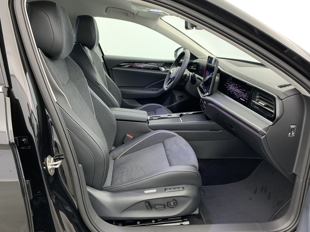 Volkswagen Passat 1.5 eTSI OPF 150 DSG7 Elegance