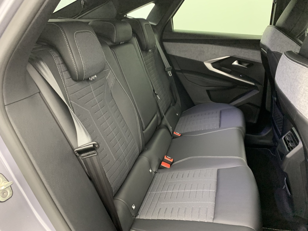 Peugeot 3008 Hybrid 145 e-DCS6 GT