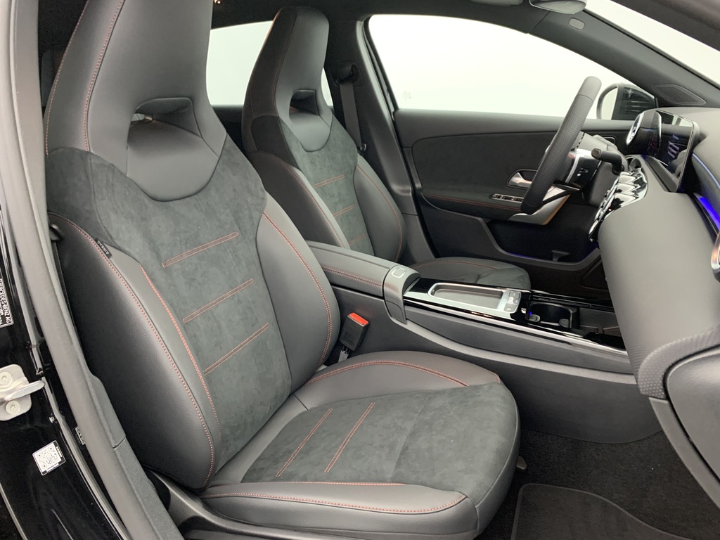 Mercedes-Benz Classe A 250 e Hybrid EQ 8G-DCT AMG Line
