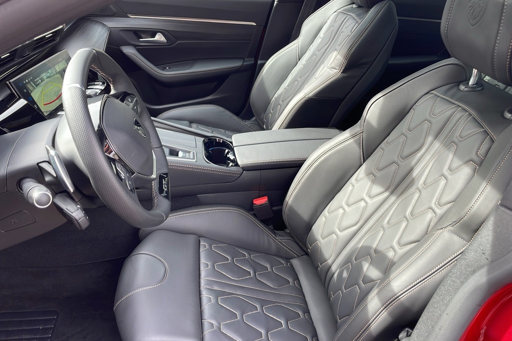 Peugeot 508 Hybrid 225 e-EAT8 GT