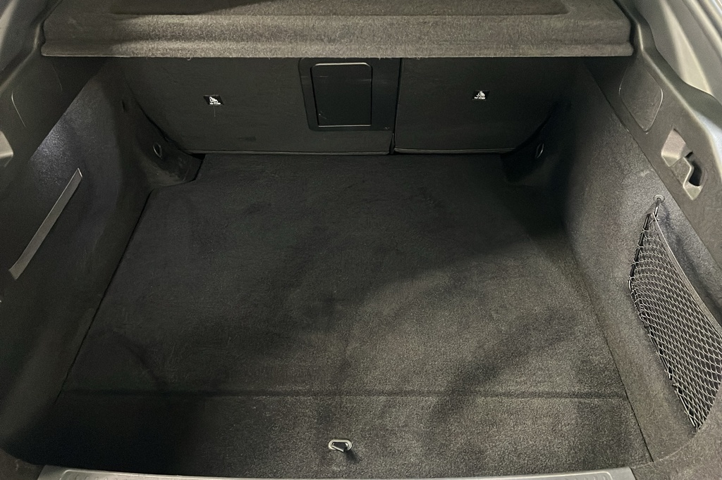 Peugeot 408 Hybrid 145 e-DCS6 Allure