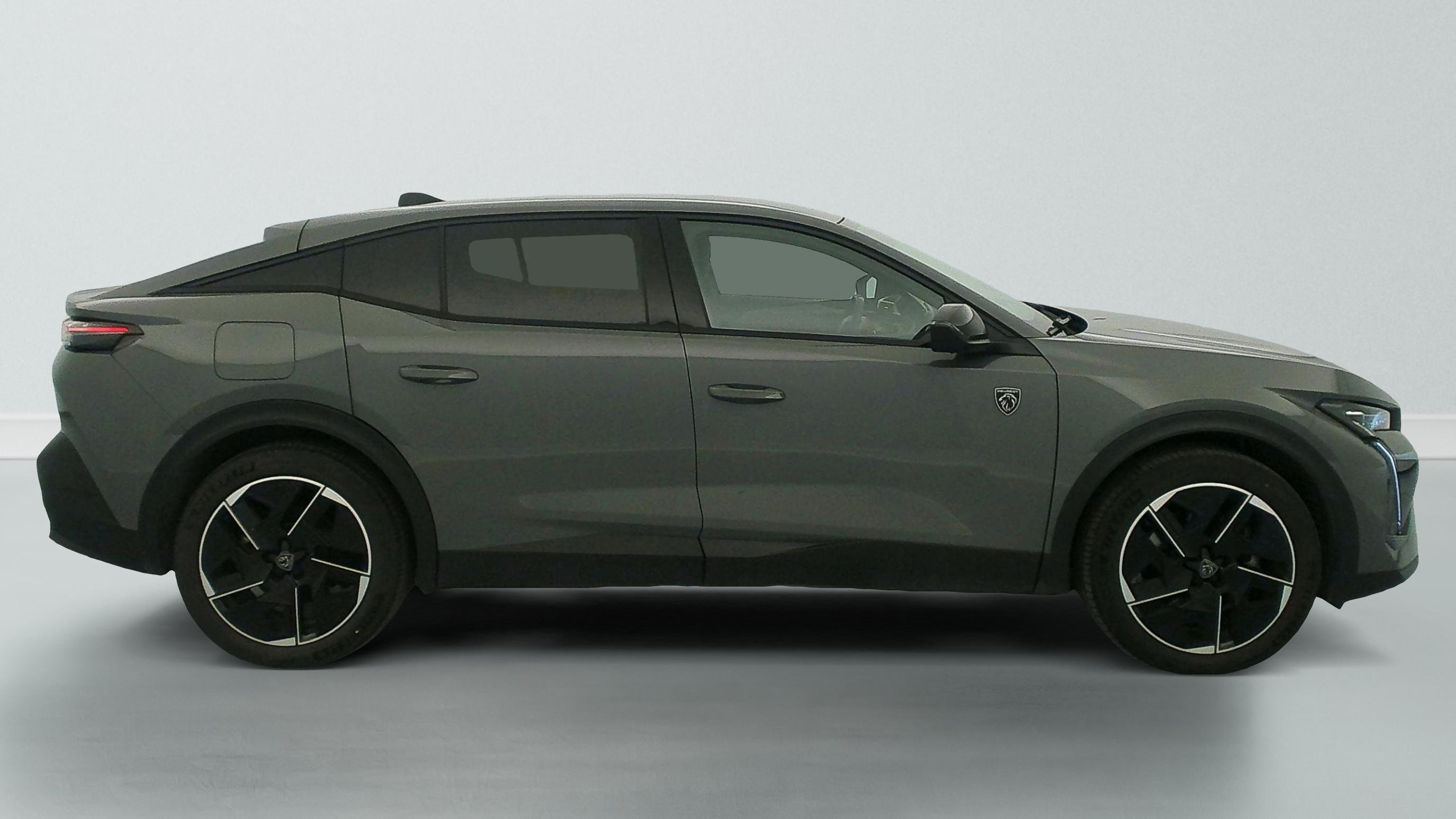 Peugeot 408 PHEV 225 e-EAT8 GT