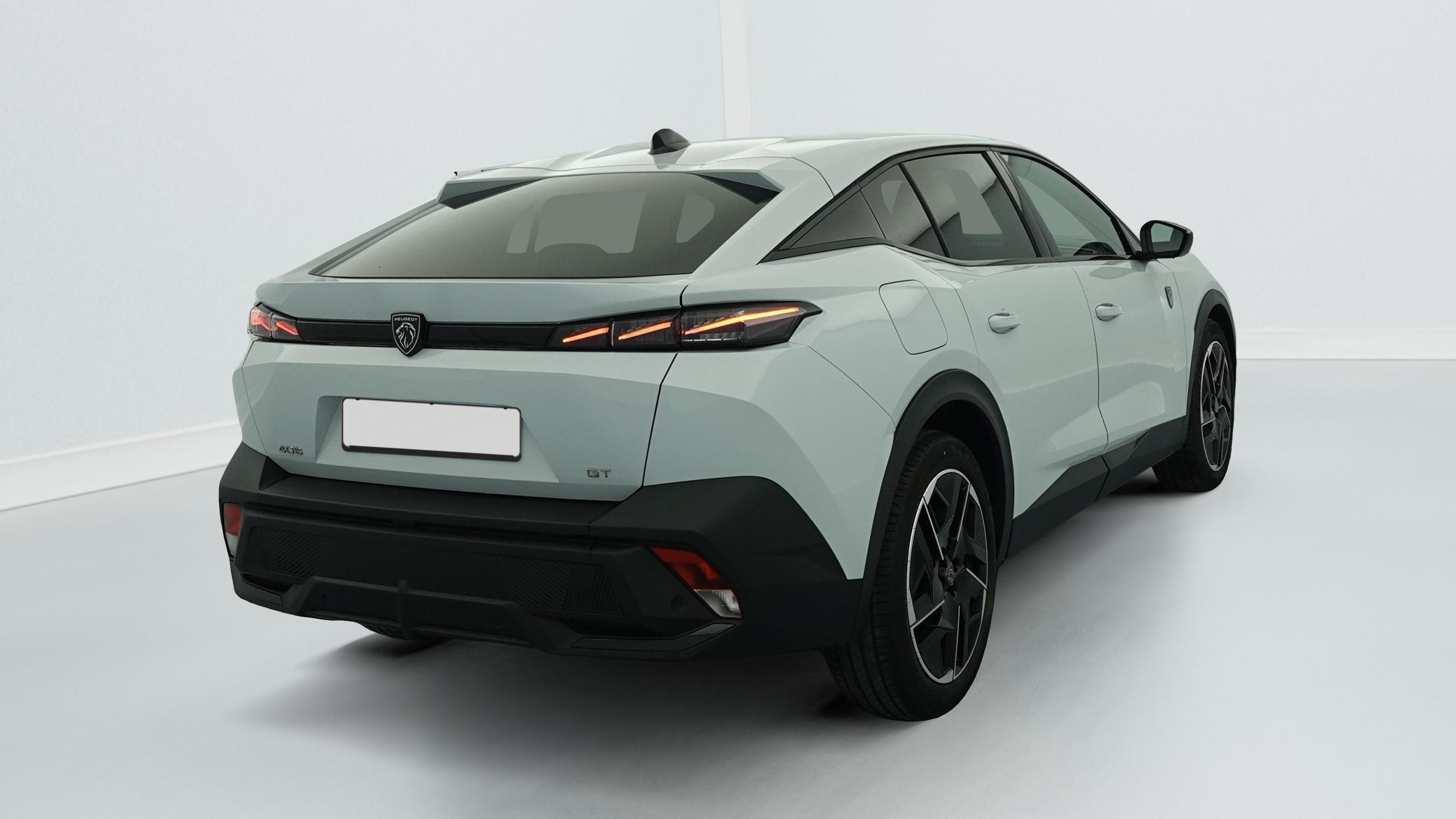 Peugeot 408 Hybrid 145 e-DCS6 GT