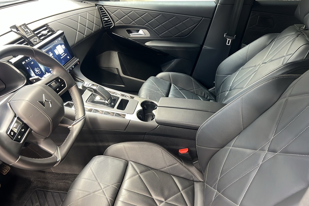 ds DS7 Hybride Rechargeable E-Tense 300 EAT8 4x4 Rivoli