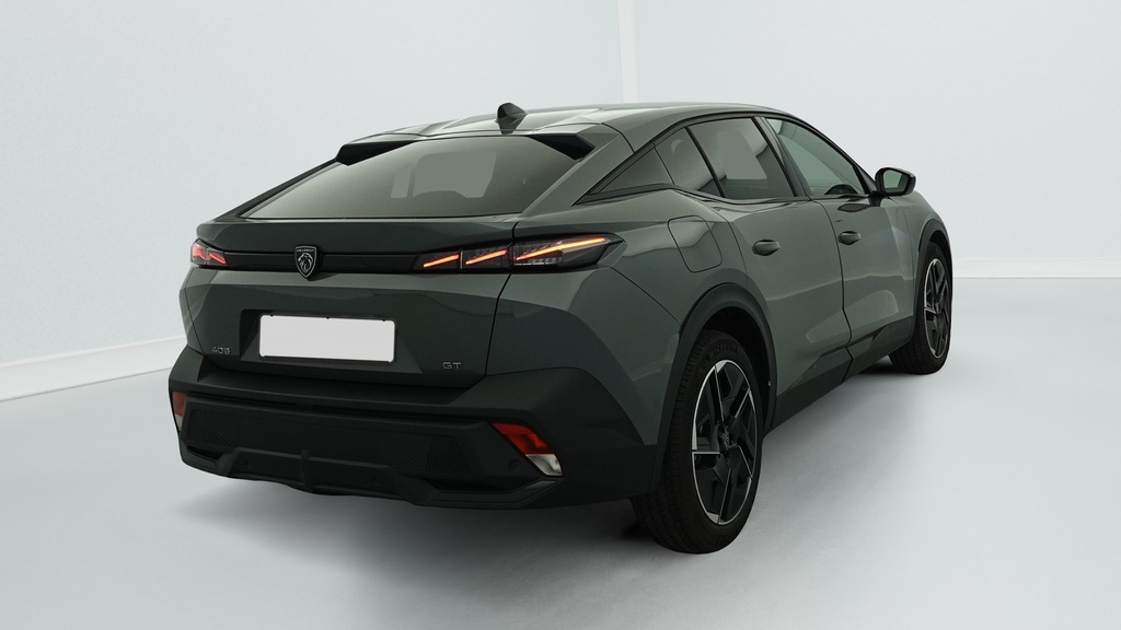 Peugeot 408 Hybrid 145 e-DCS6 GT