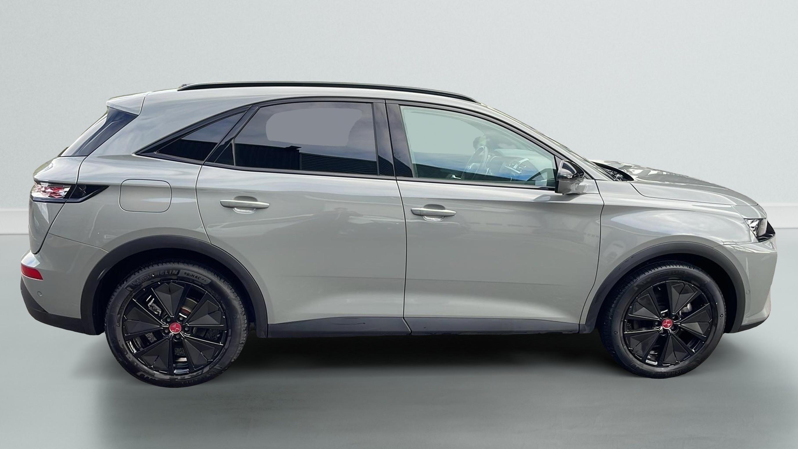 ds DS7 Hybride Rechargeable E-Tense 300 EAT8 4x4 Performance Line +