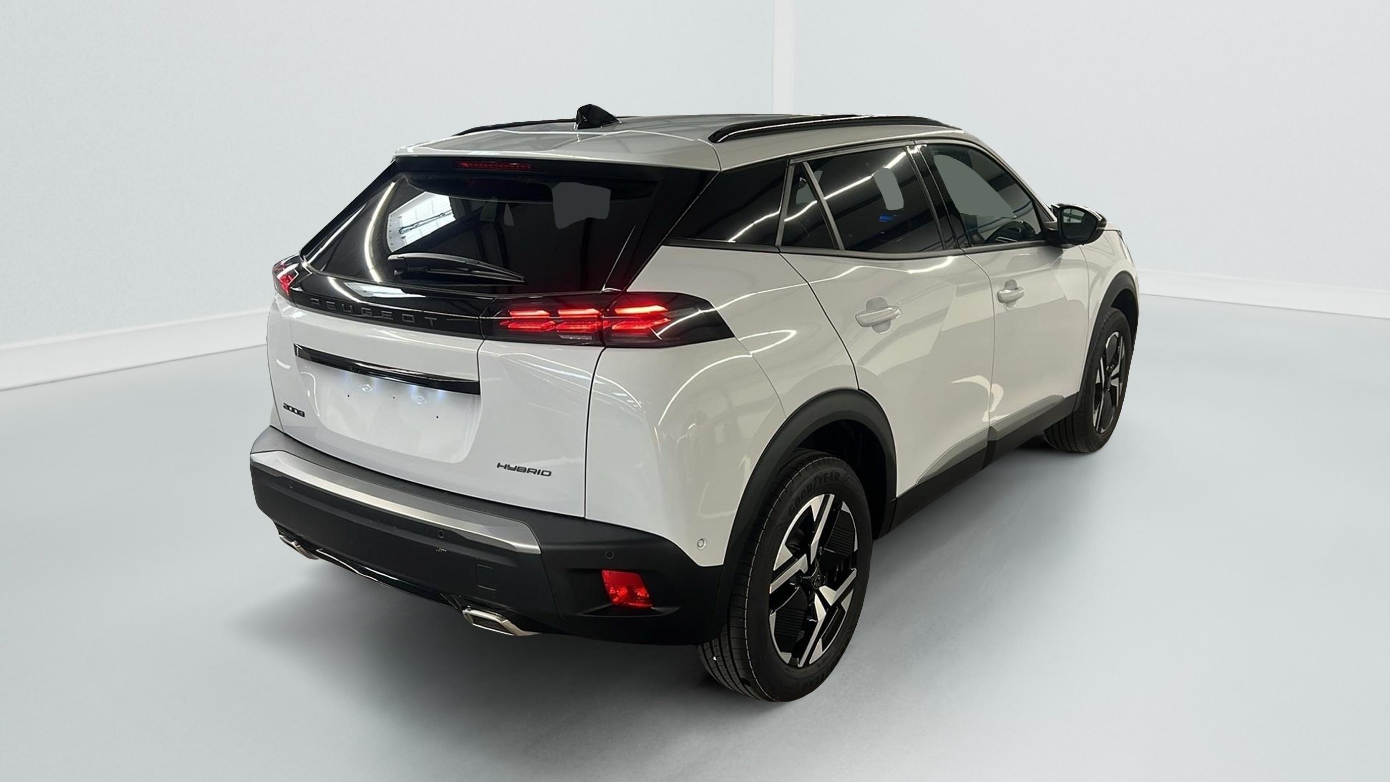 Peugeot 2008 Hybrid 145 e-DCS6 Allure