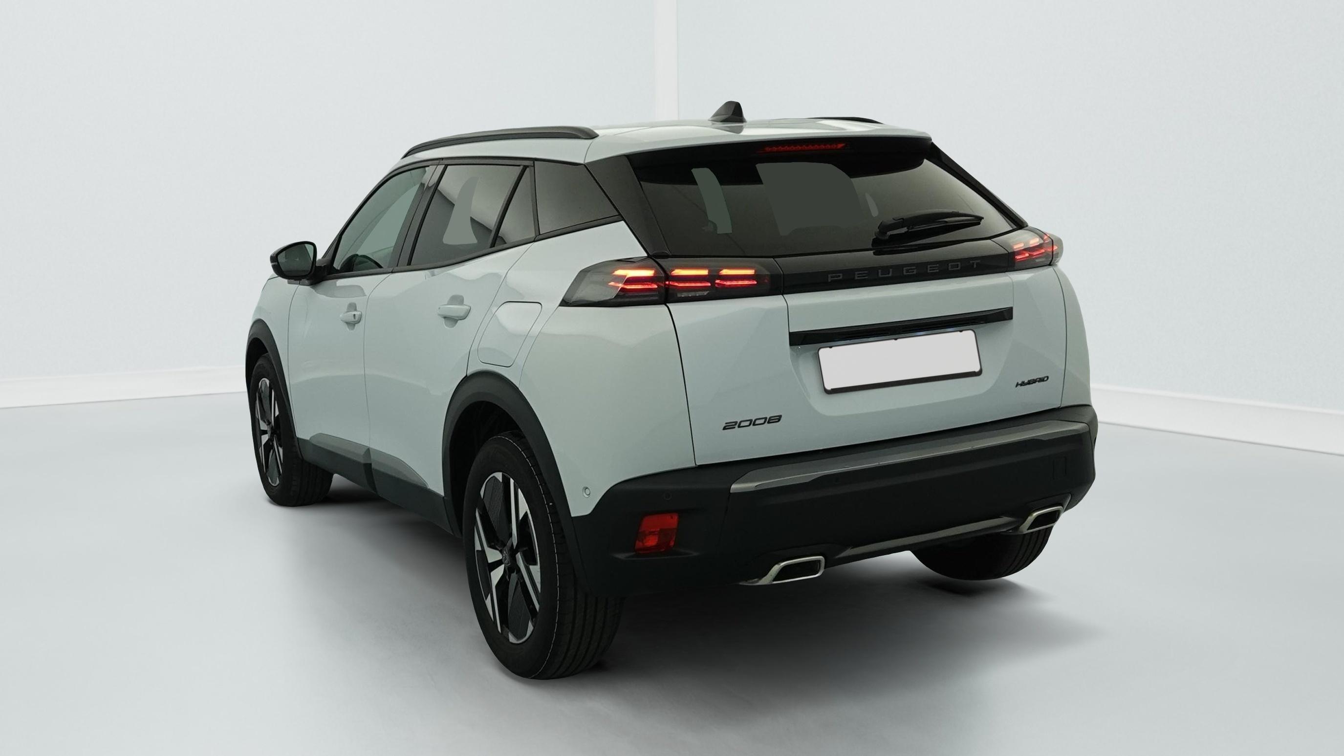 Peugeot 2008 Hybrid 145 e-DCS6 Allure