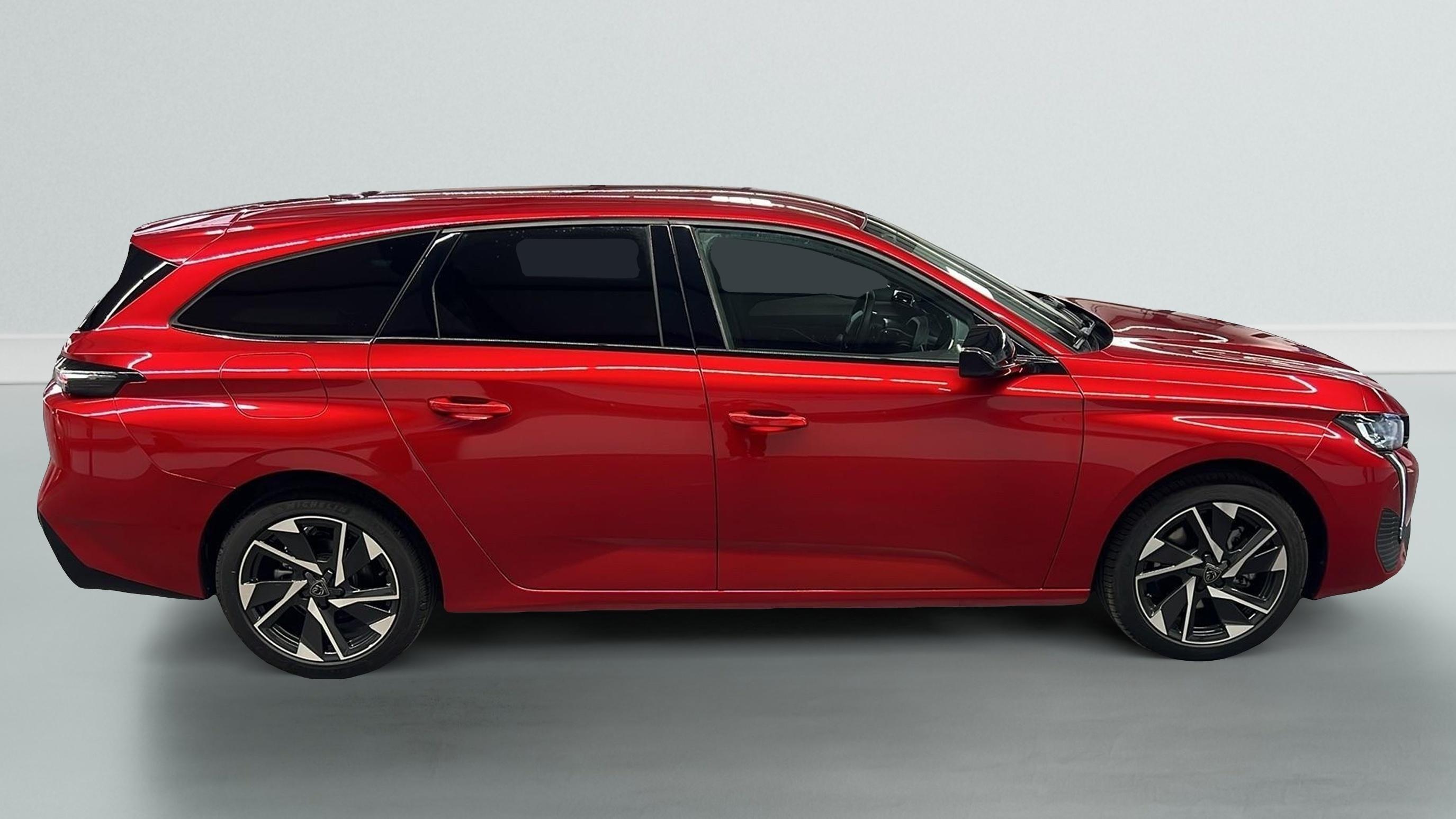 Peugeot 308 SW Hybrid 145 e-DCS6 Allure