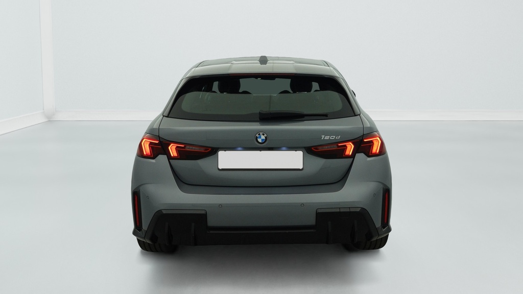 BMW Serie 1 F70 120d 163 ch DKG7 M Sport