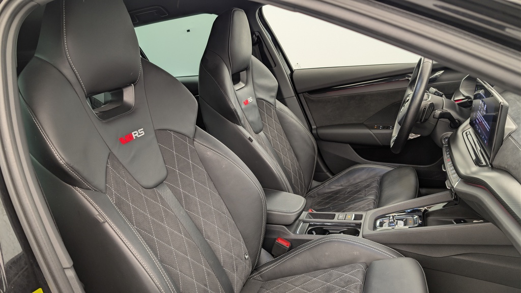 skoda Octavia Combi 1.4 TSI PHEV iV 245 ch DSG6e RS