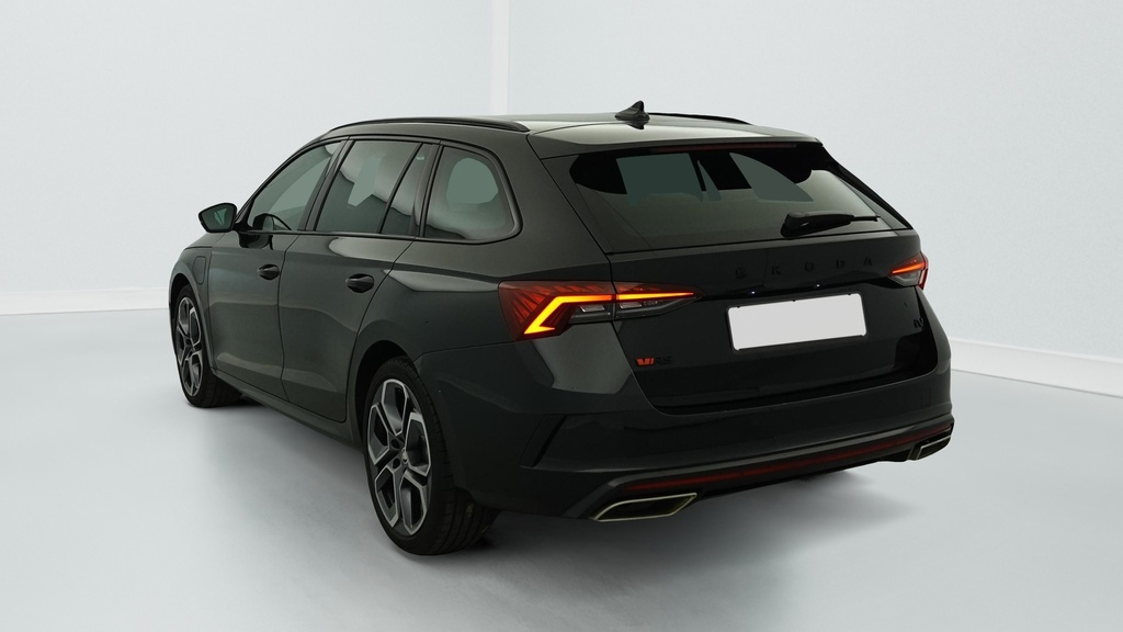 skoda Octavia Combi 1.4 TSI PHEV iV 245 ch DSG6e RS