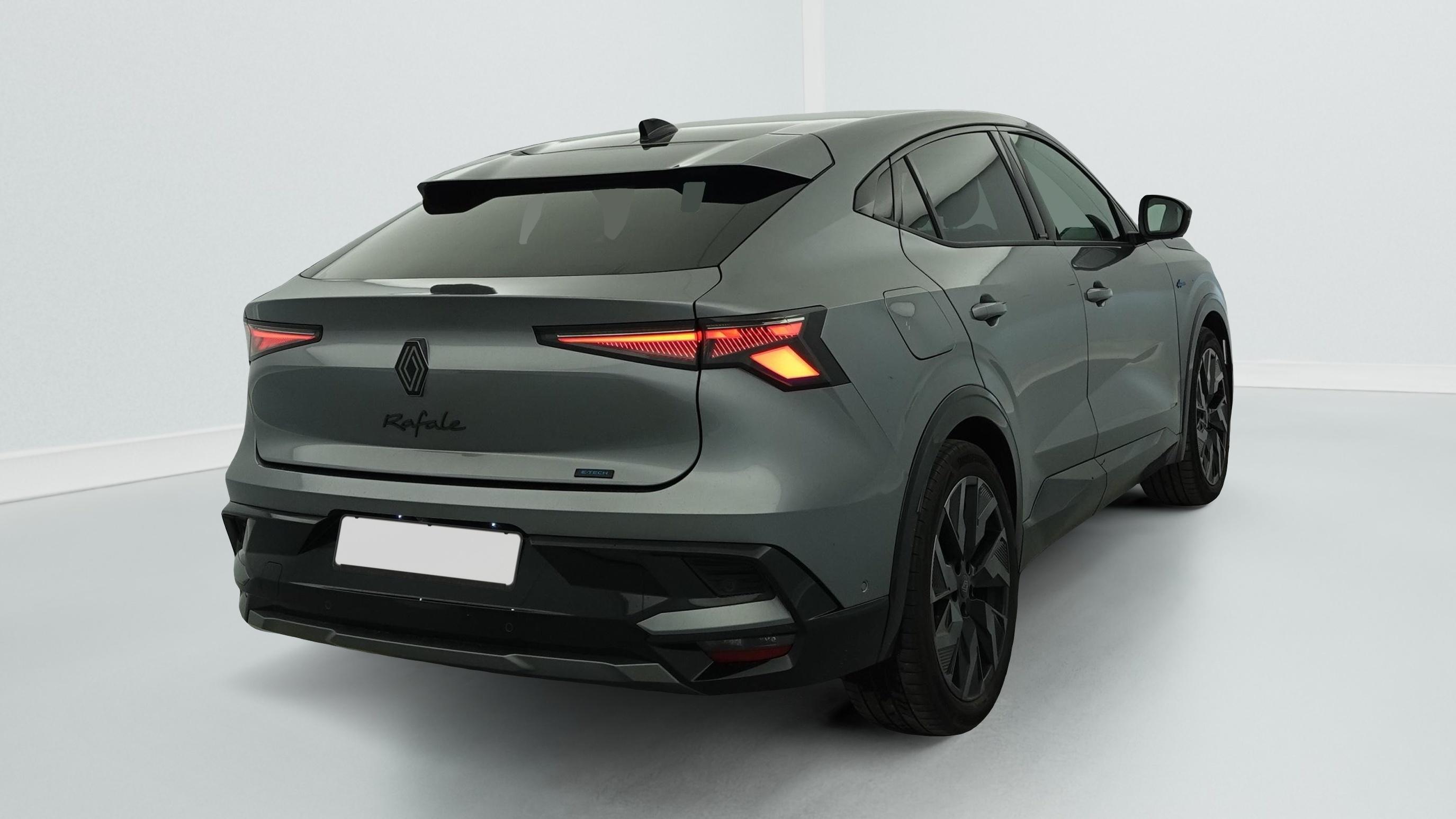 Renault Rafale hyper hybrid E-Tech 4x4 300 esprit Alpine