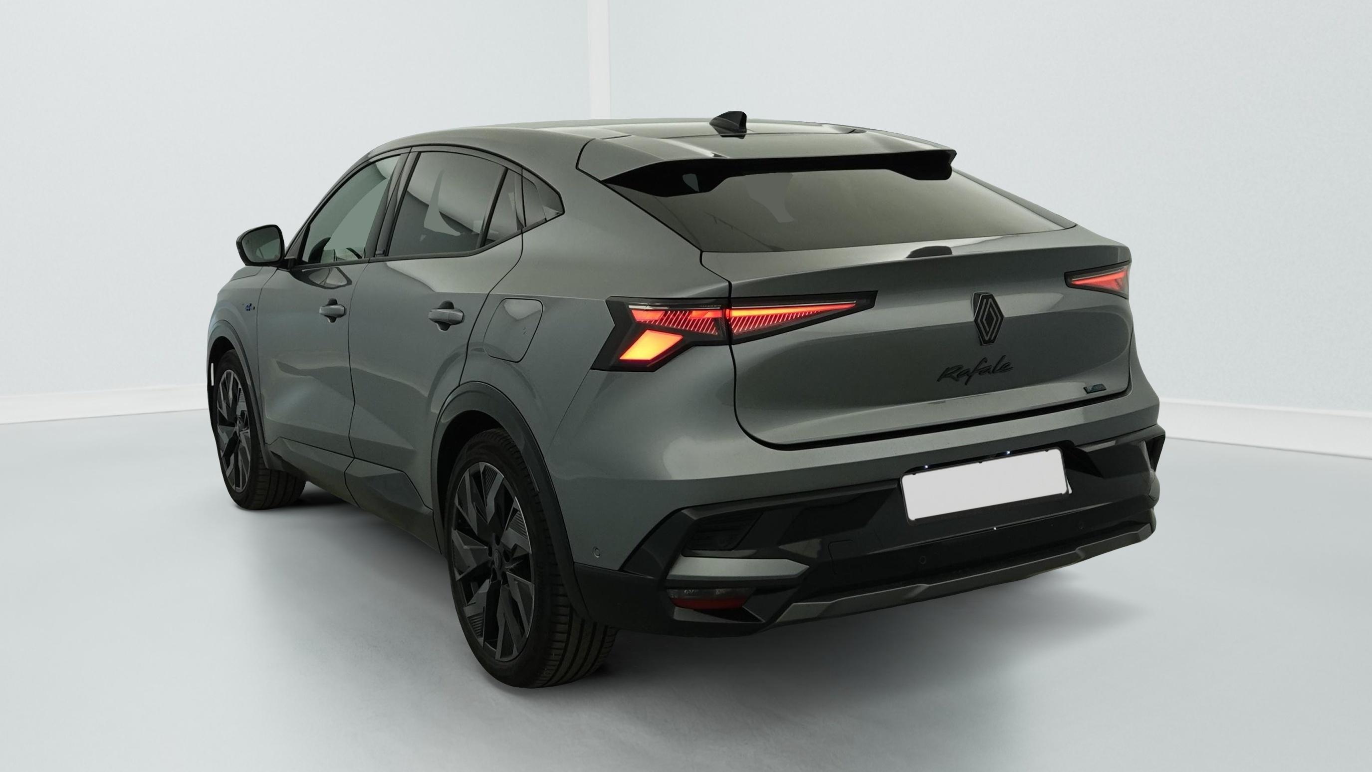 Renault Rafale hyper hybrid E-Tech 4x4 300 esprit Alpine