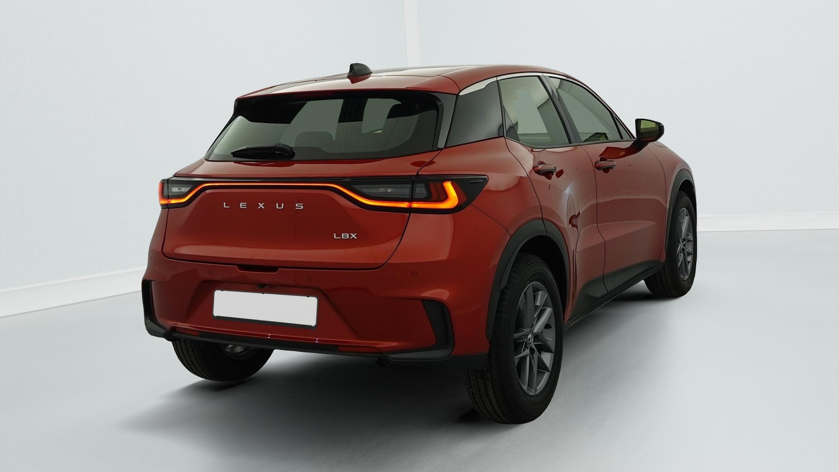 lexus LBX 2WD Business