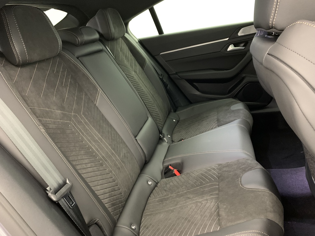 Peugeot 508 Hybrid 225 e-EAT8 Allure