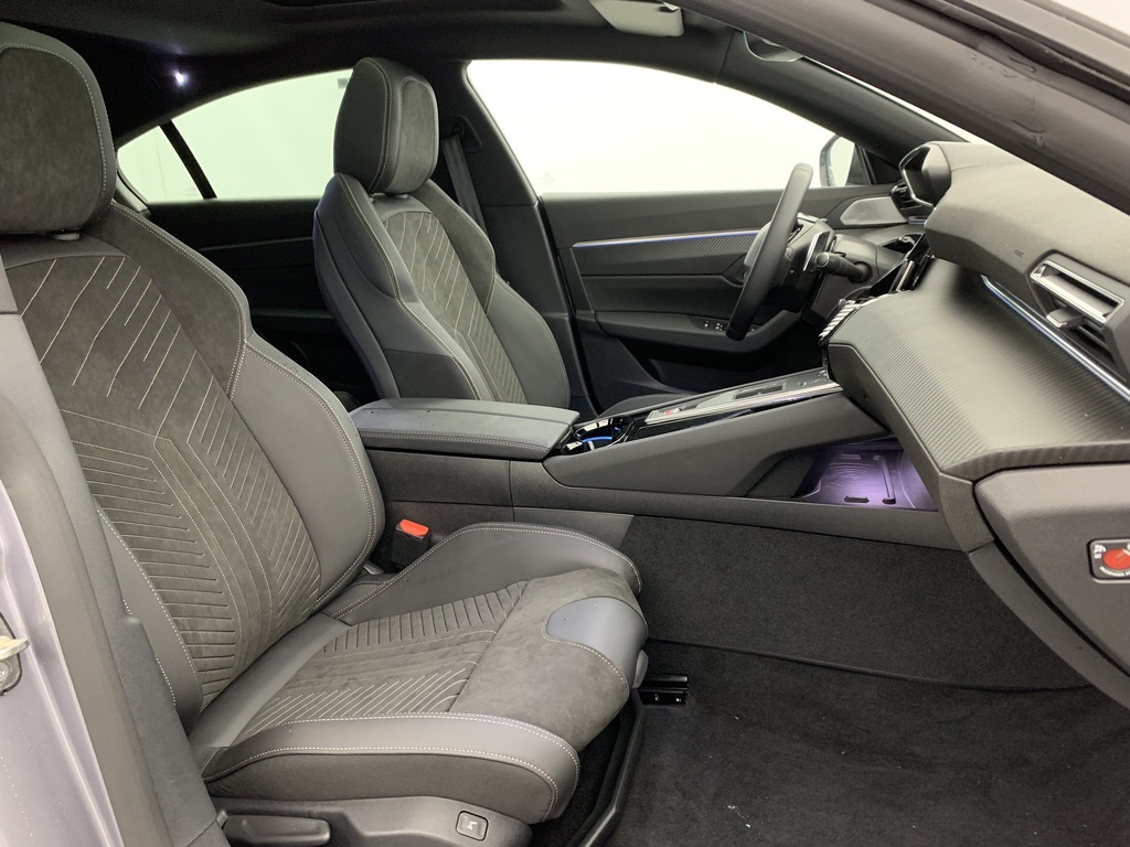 Peugeot 508 Hybrid 225 e-EAT8 Allure