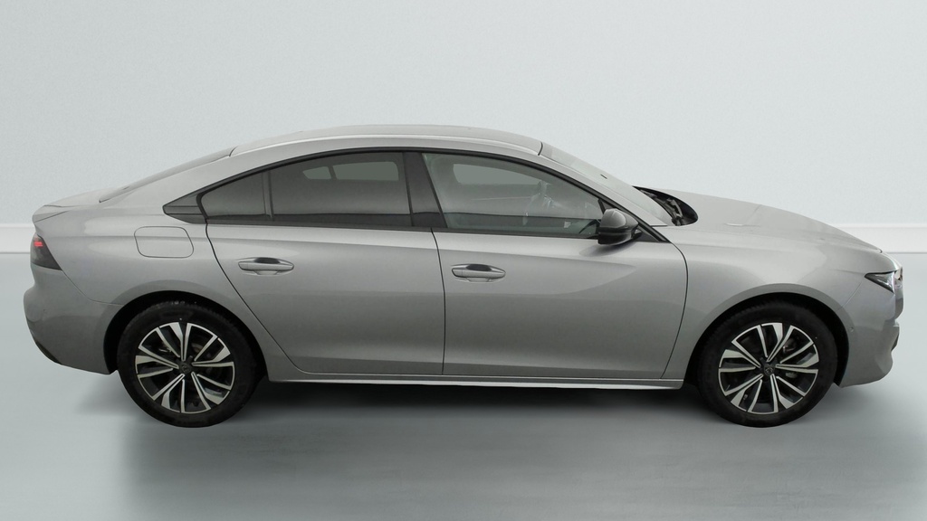 Peugeot 508 Hybrid 225 e-EAT8 Allure