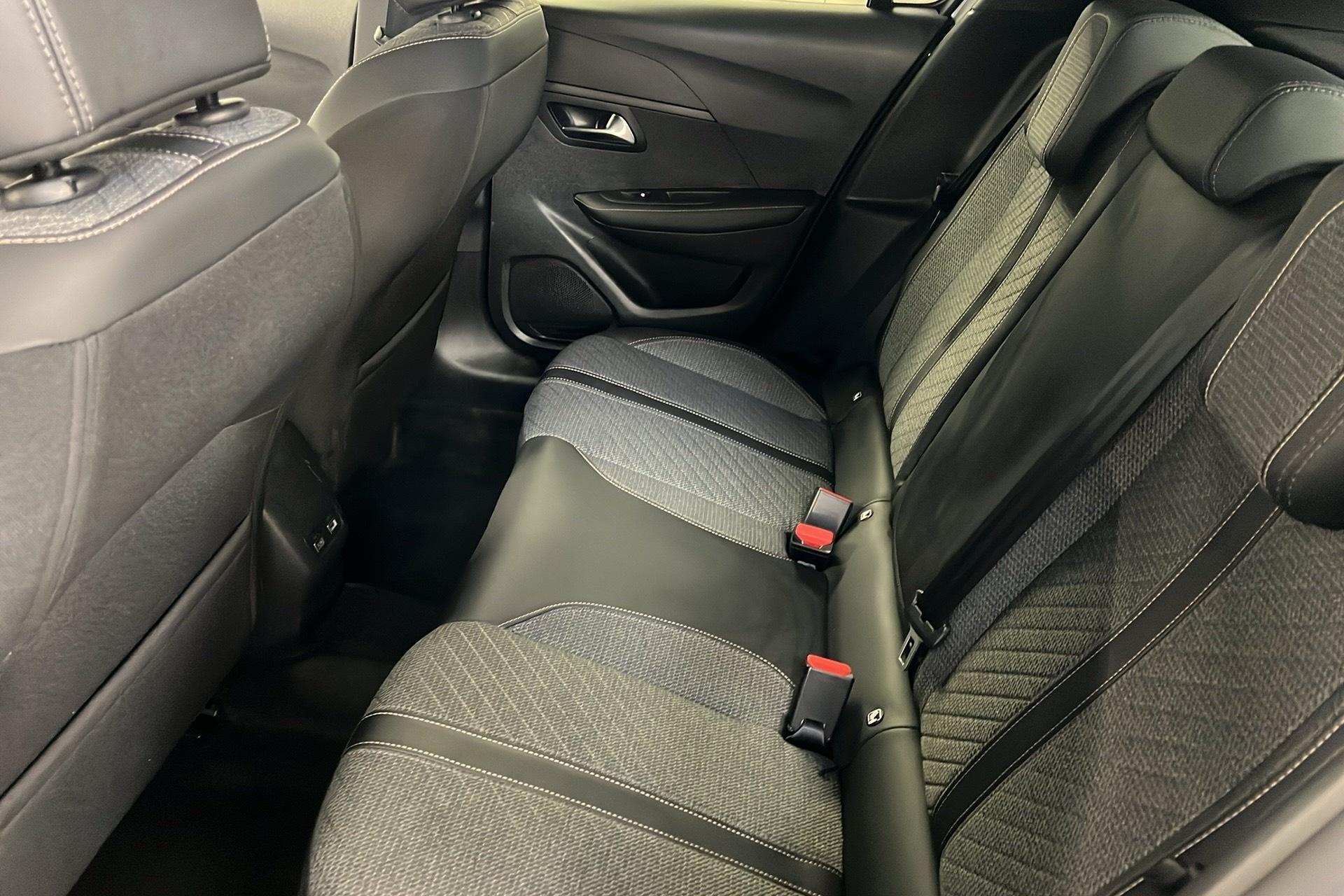 Peugeot 208 100 S&S BVM6 Allure