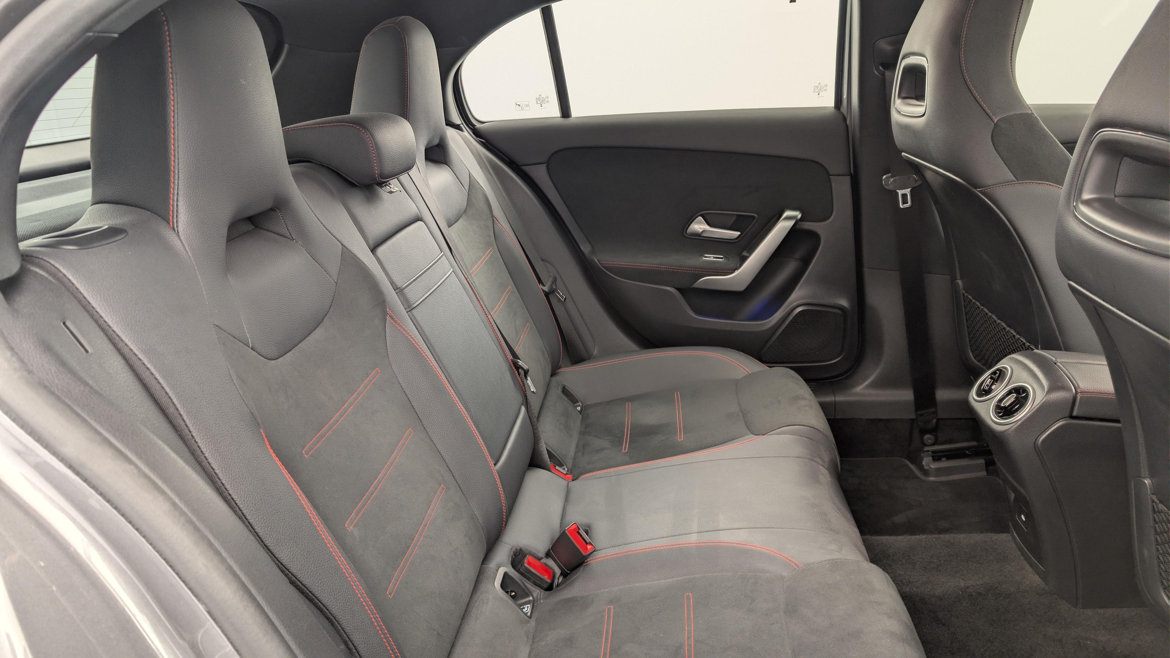 Mercedes-Benz Classe A 180 7G-DCT AMG LINE