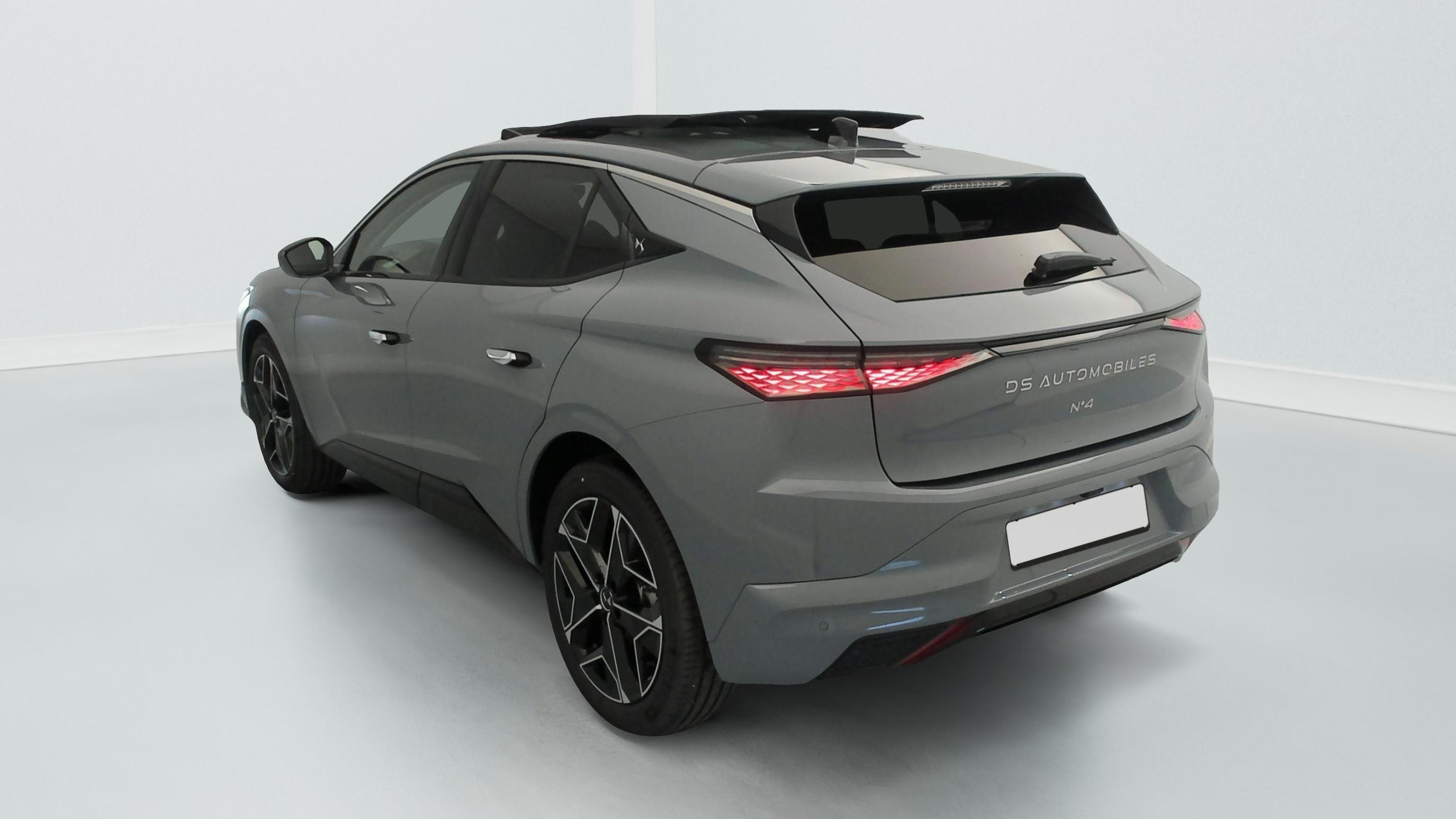 ds N°4 Hybride 145 e-DCT6 Etoile - Alcantara