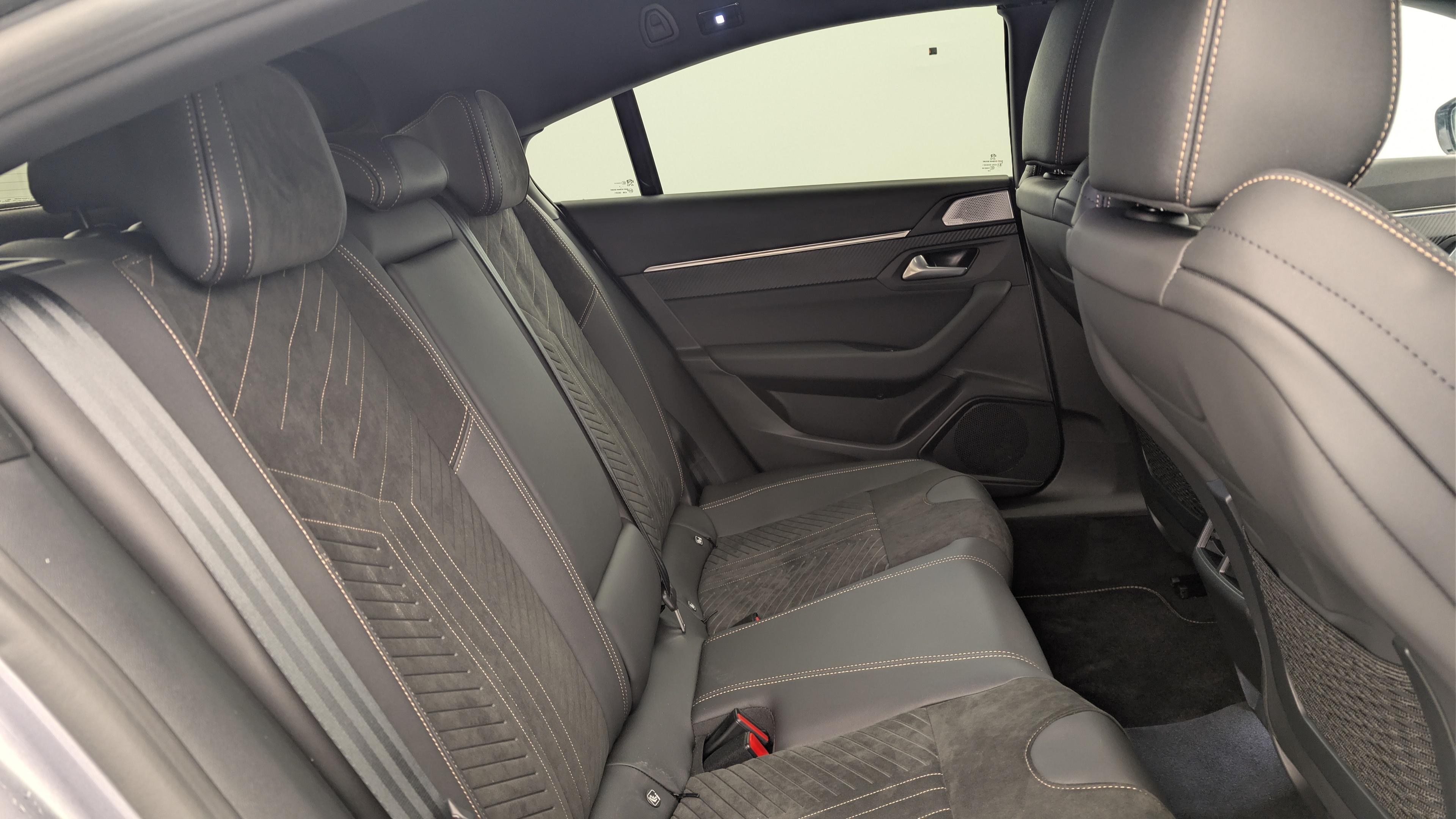 Peugeot 508 Hybrid 180 e-EAT8 Allure