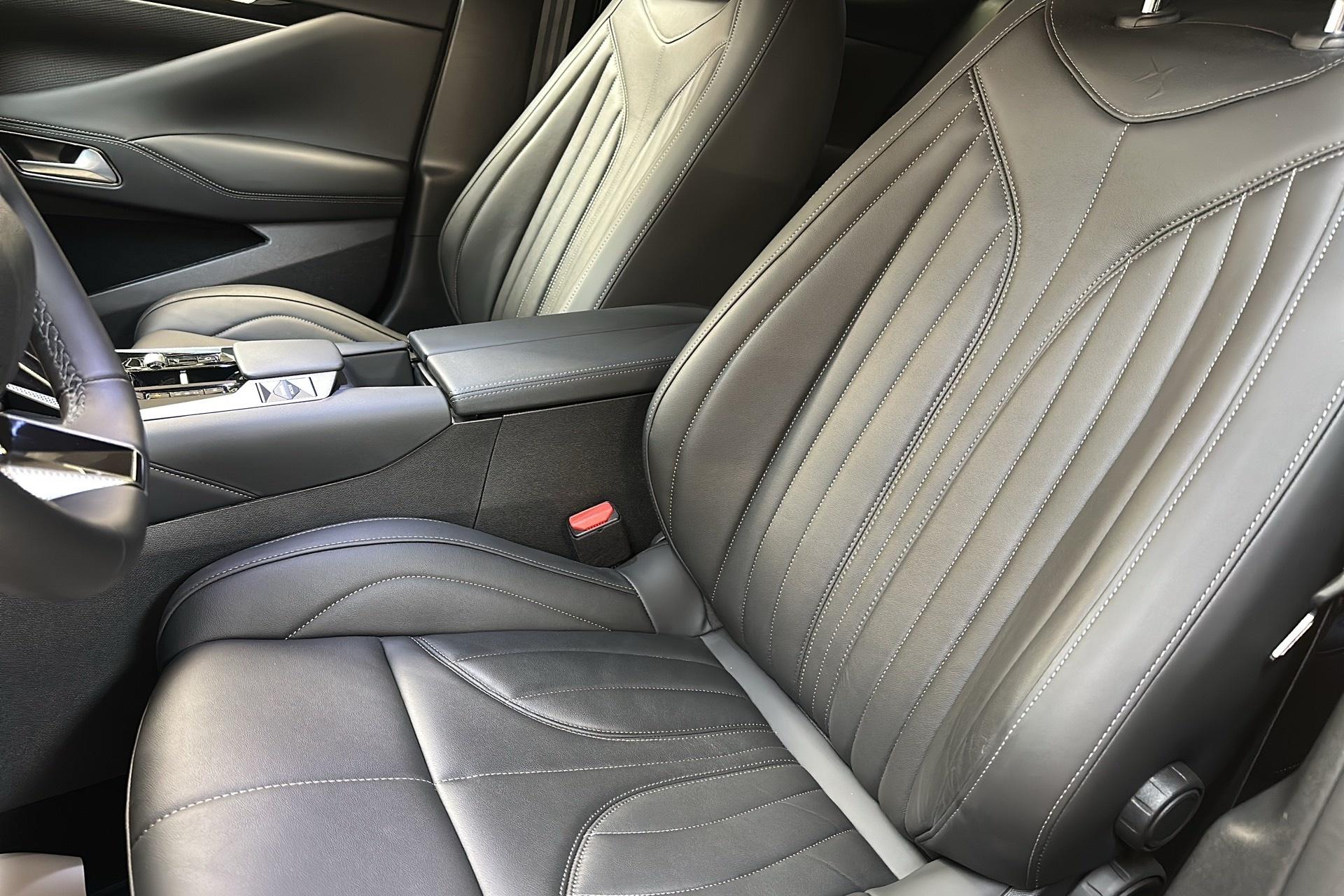 ds DS4 PureTech 130 EAT8 Rivoli