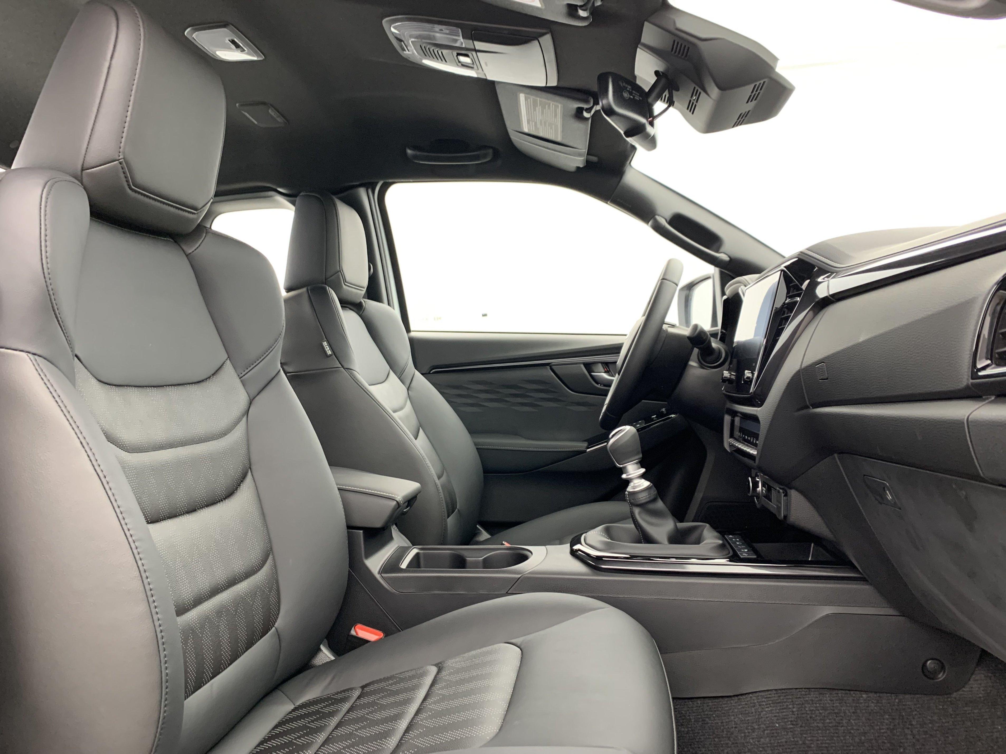 isuzu D-MAX 1.9 4X4 SPACE CAB N60 NSPORT  MT VENTI- EDITION