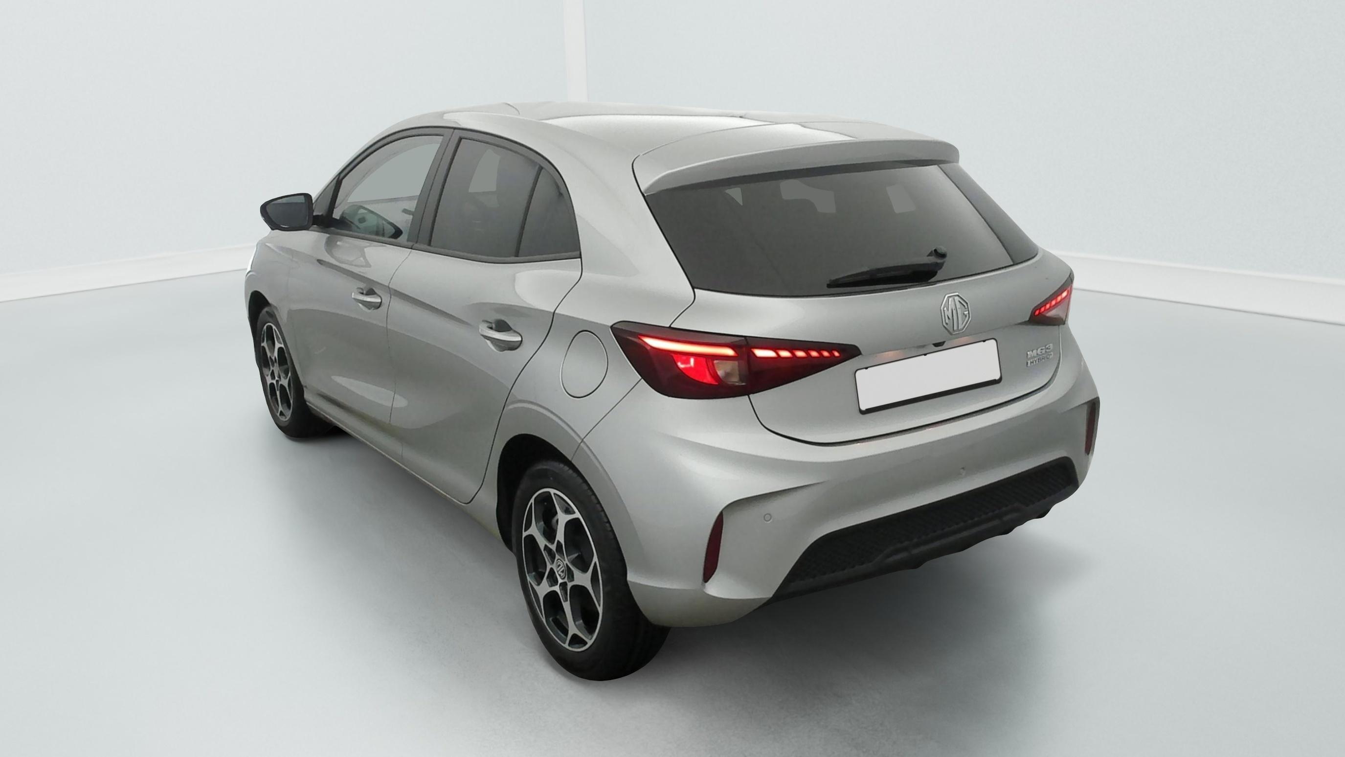 mg MG3 1.5 L Hybrid+ 195 ch Luxury
