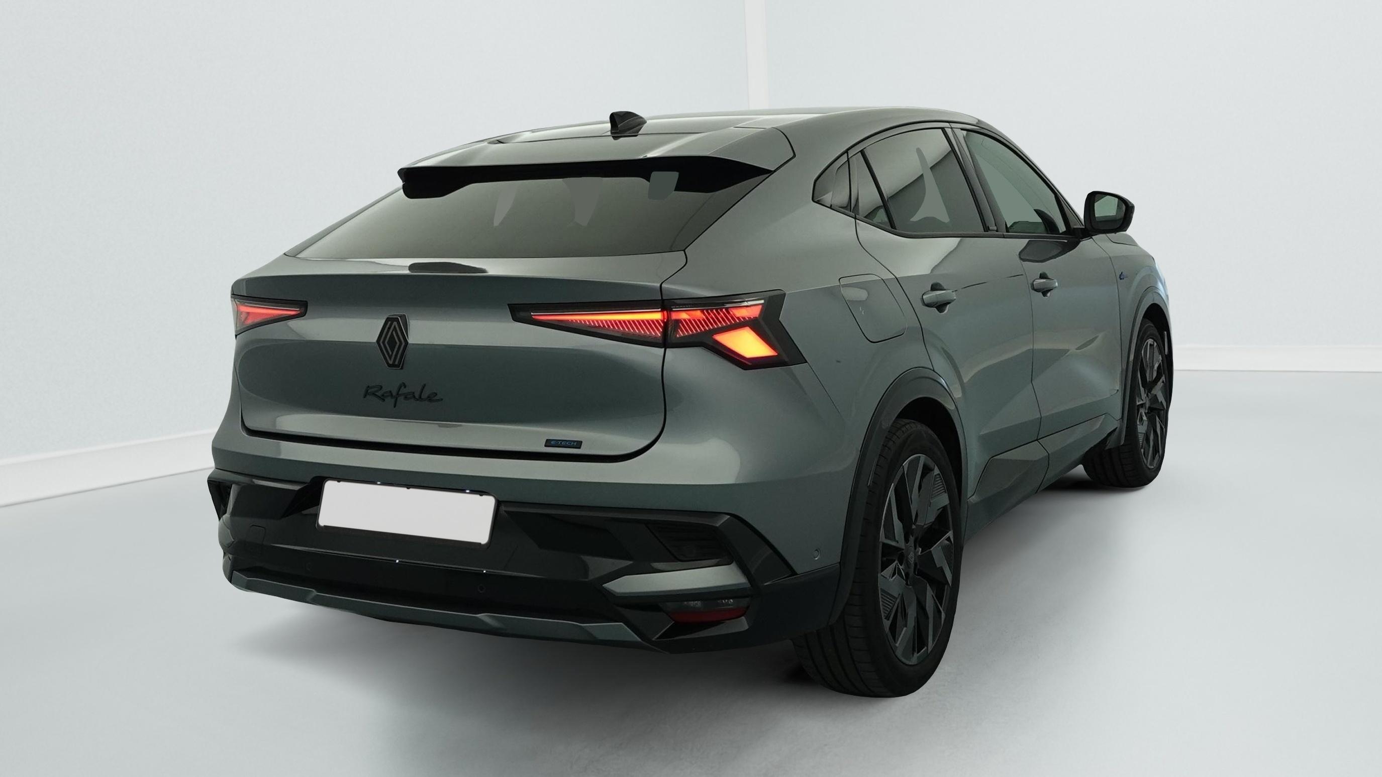 Renault Rafale hyper hybrid E-Tech 4x4 300 esprit Alpine