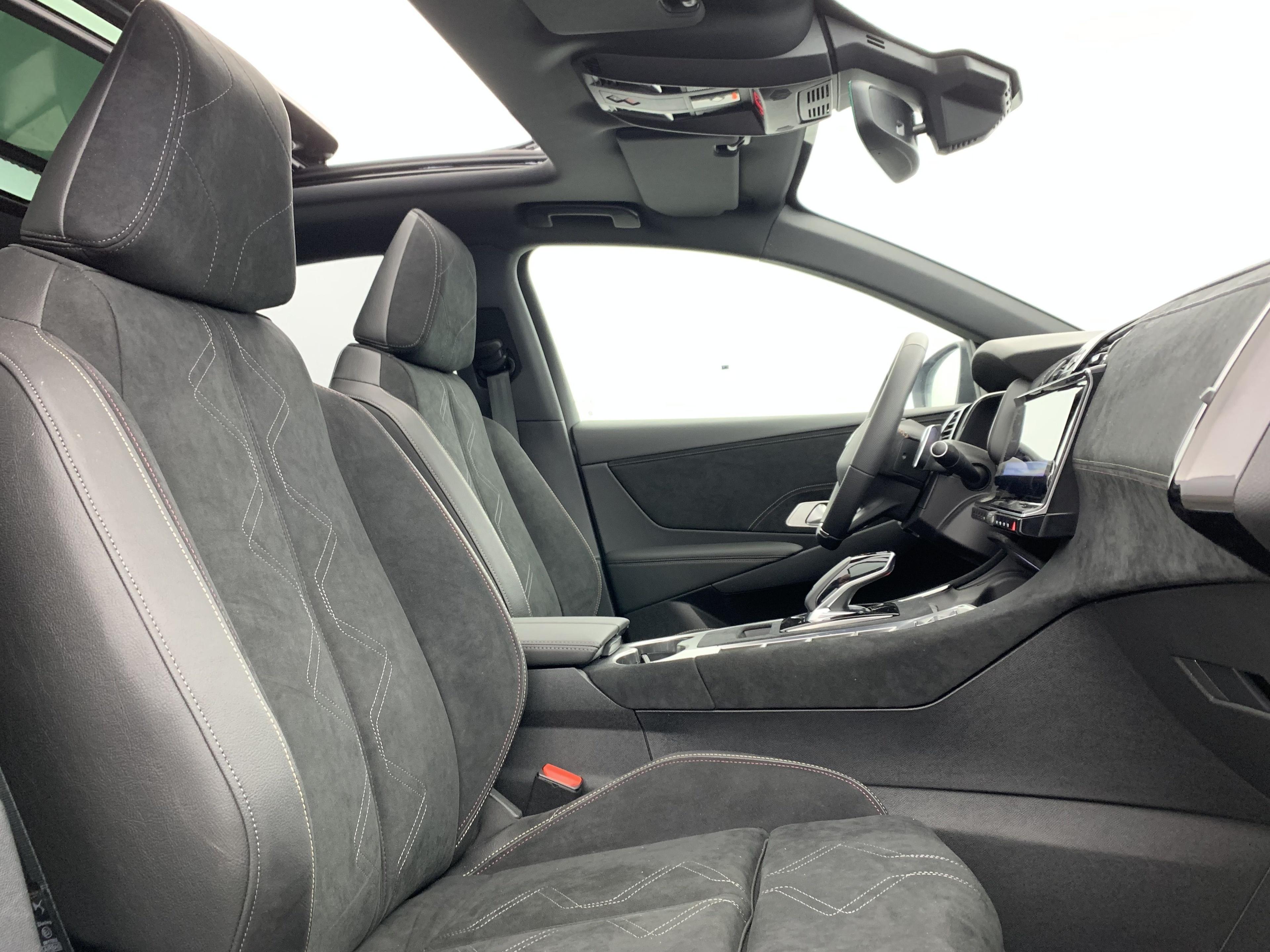 ds DS7 BlueHDi 130 EAT8 Pallas