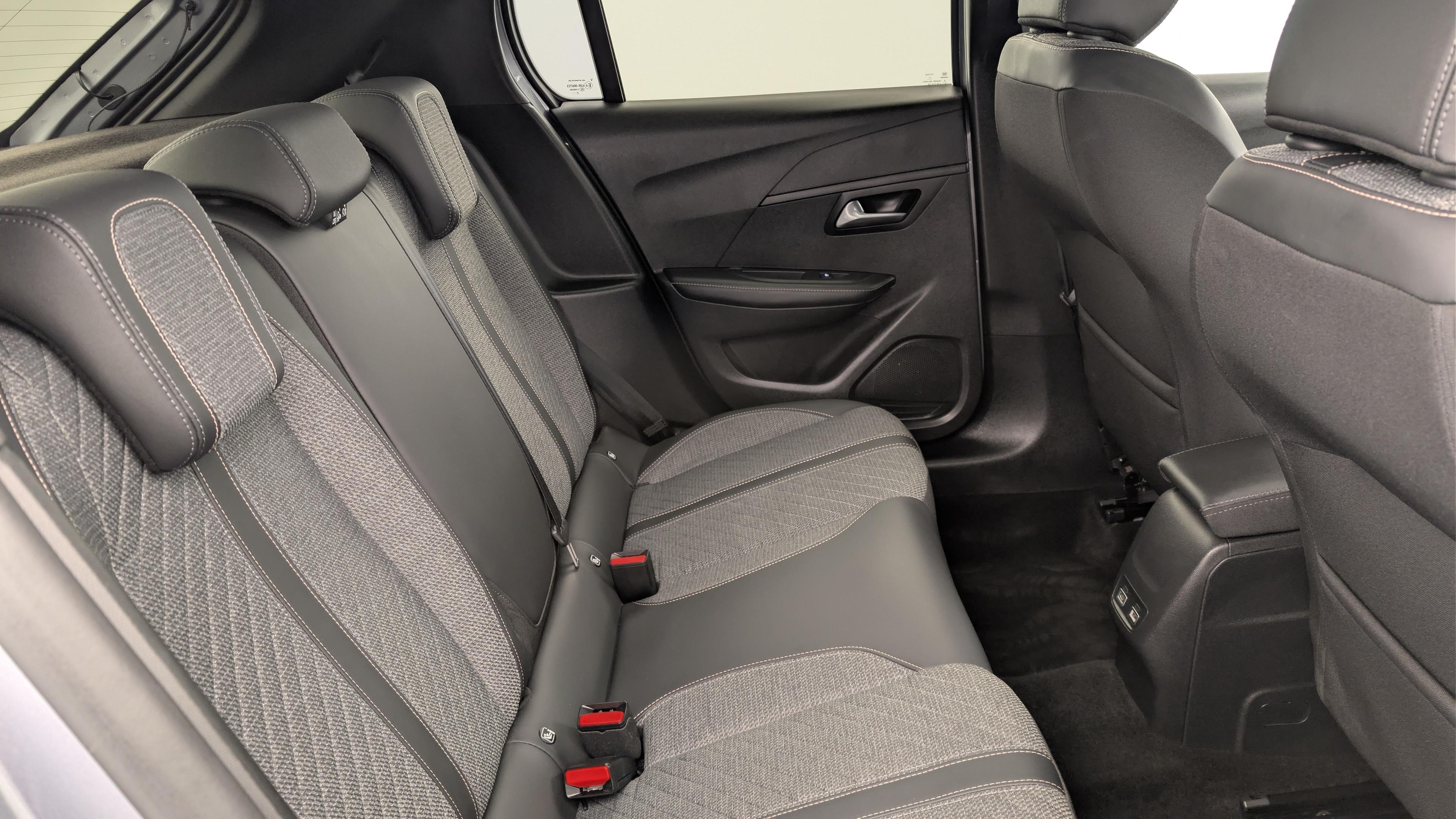 Peugeot 208 100 S&S BVM6 Allure