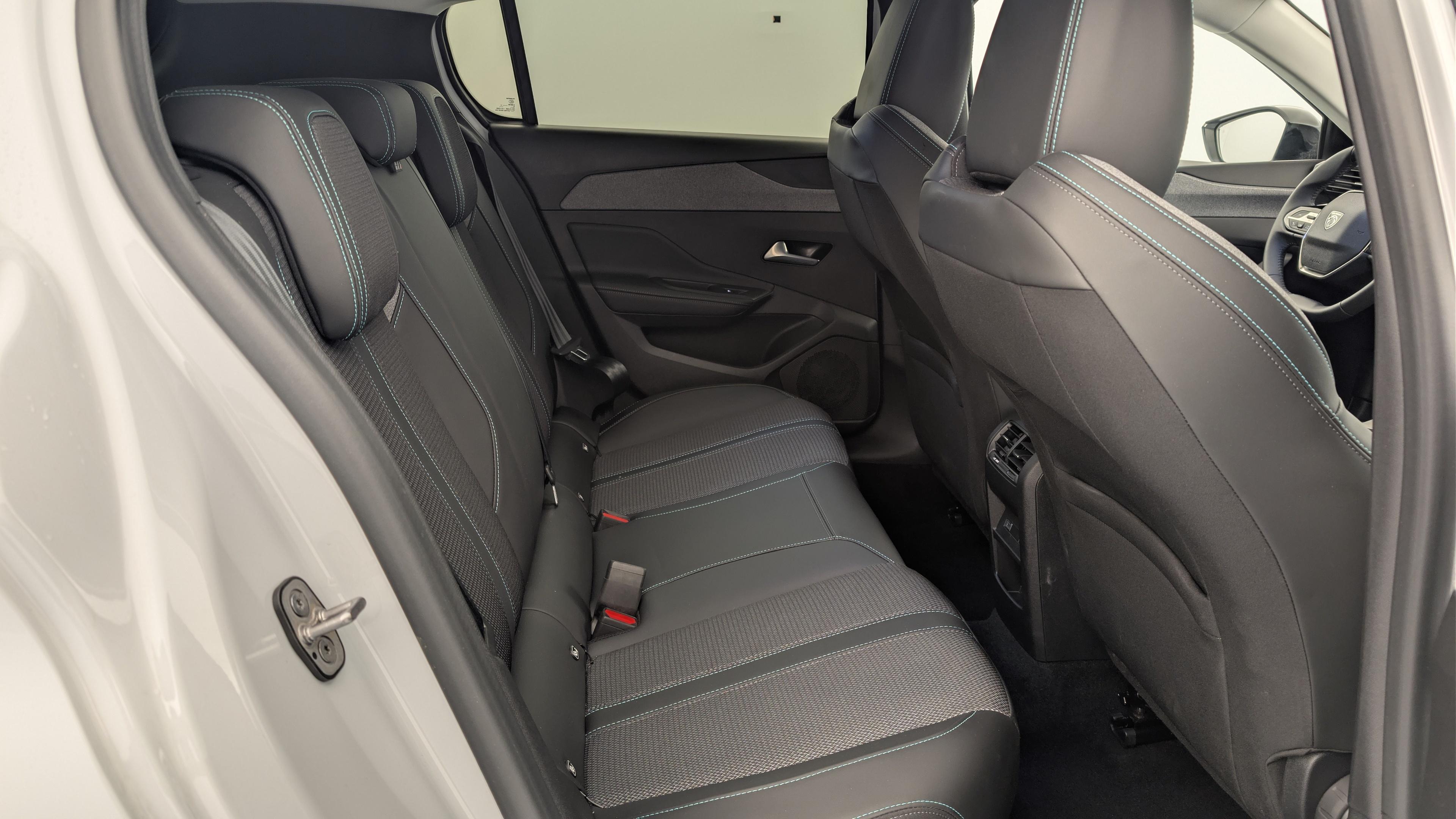 Peugeot 308 Hybrid 145 e-DCS6 Allure