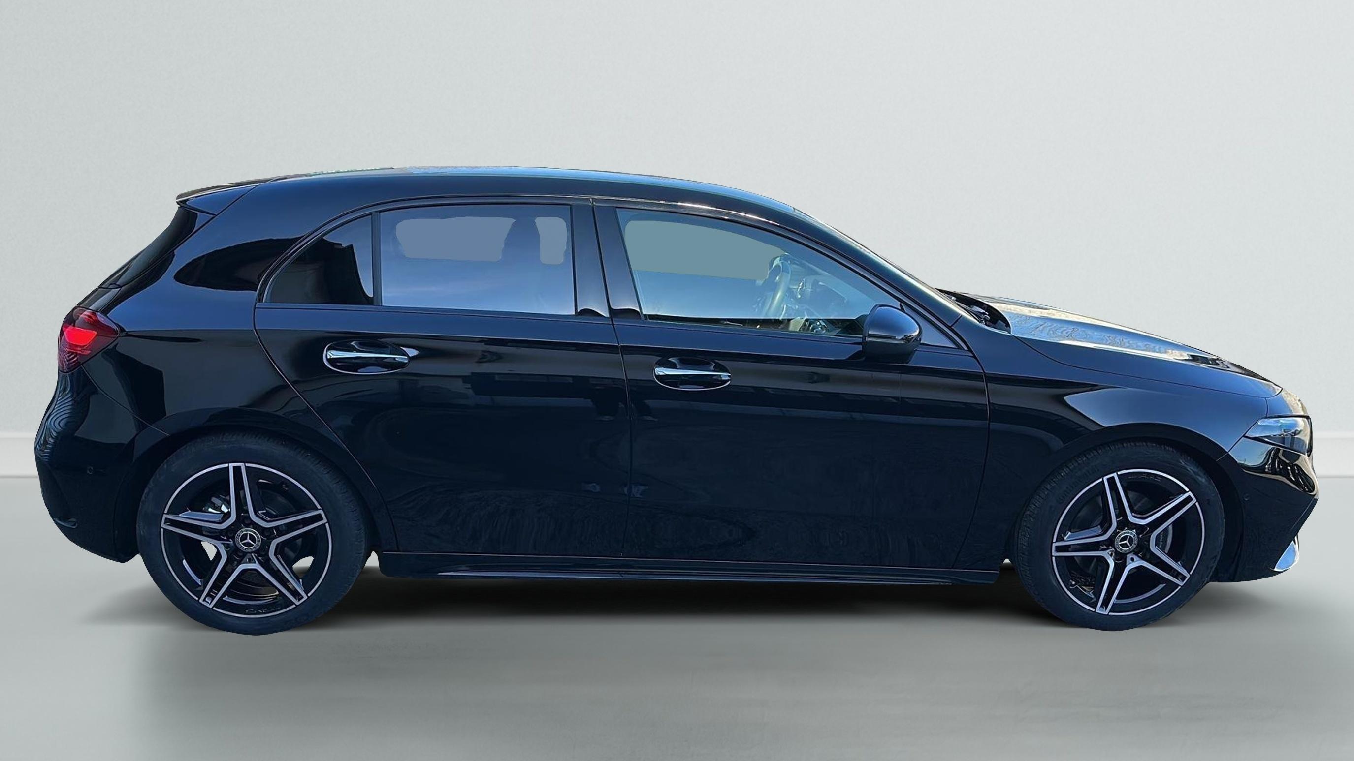 Mercedes-Benz Classe A 180 7G-DCT AMG LINE