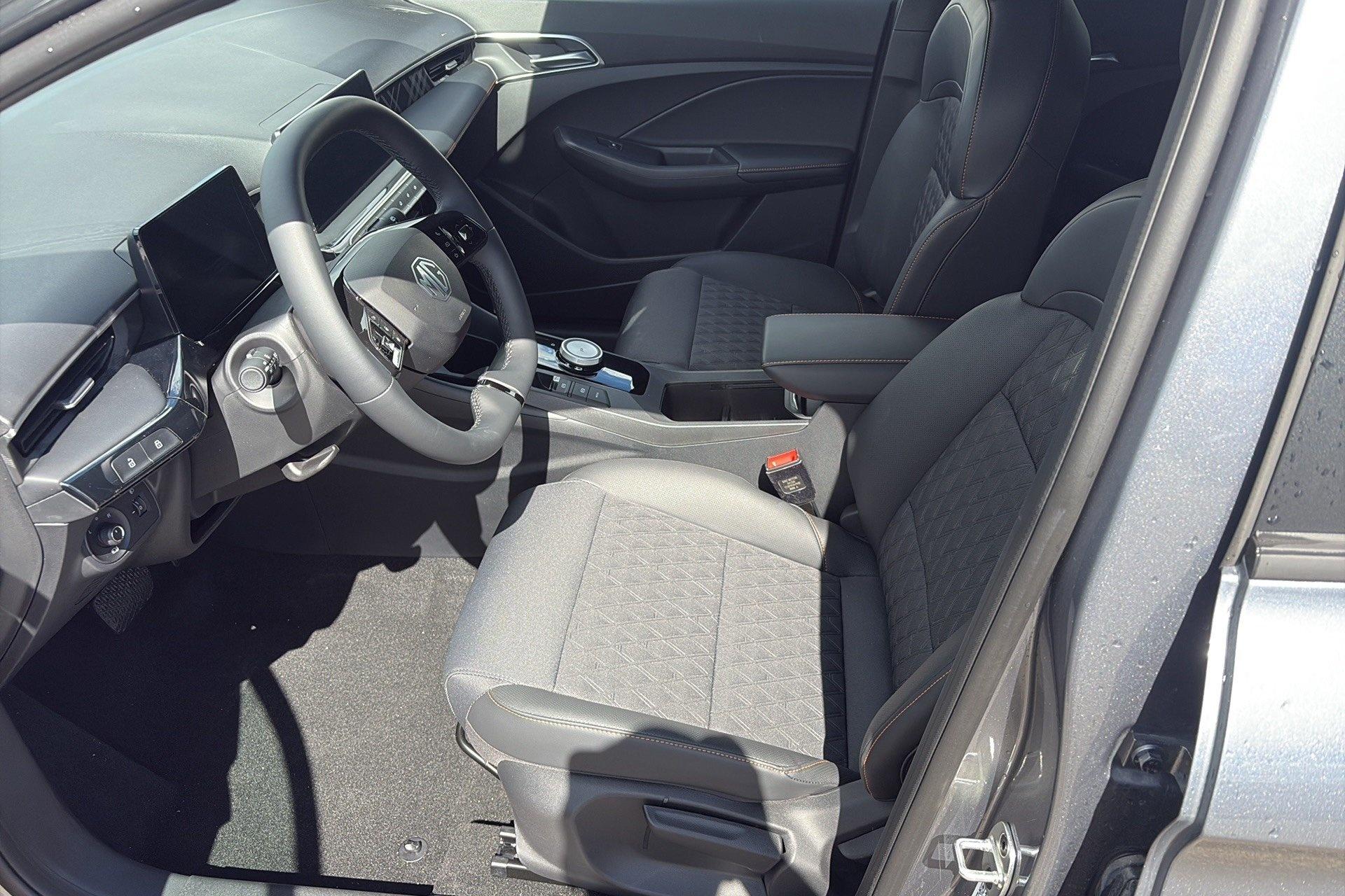 mg MG3 1.5 L Hybrid+ 195 ch Luxury