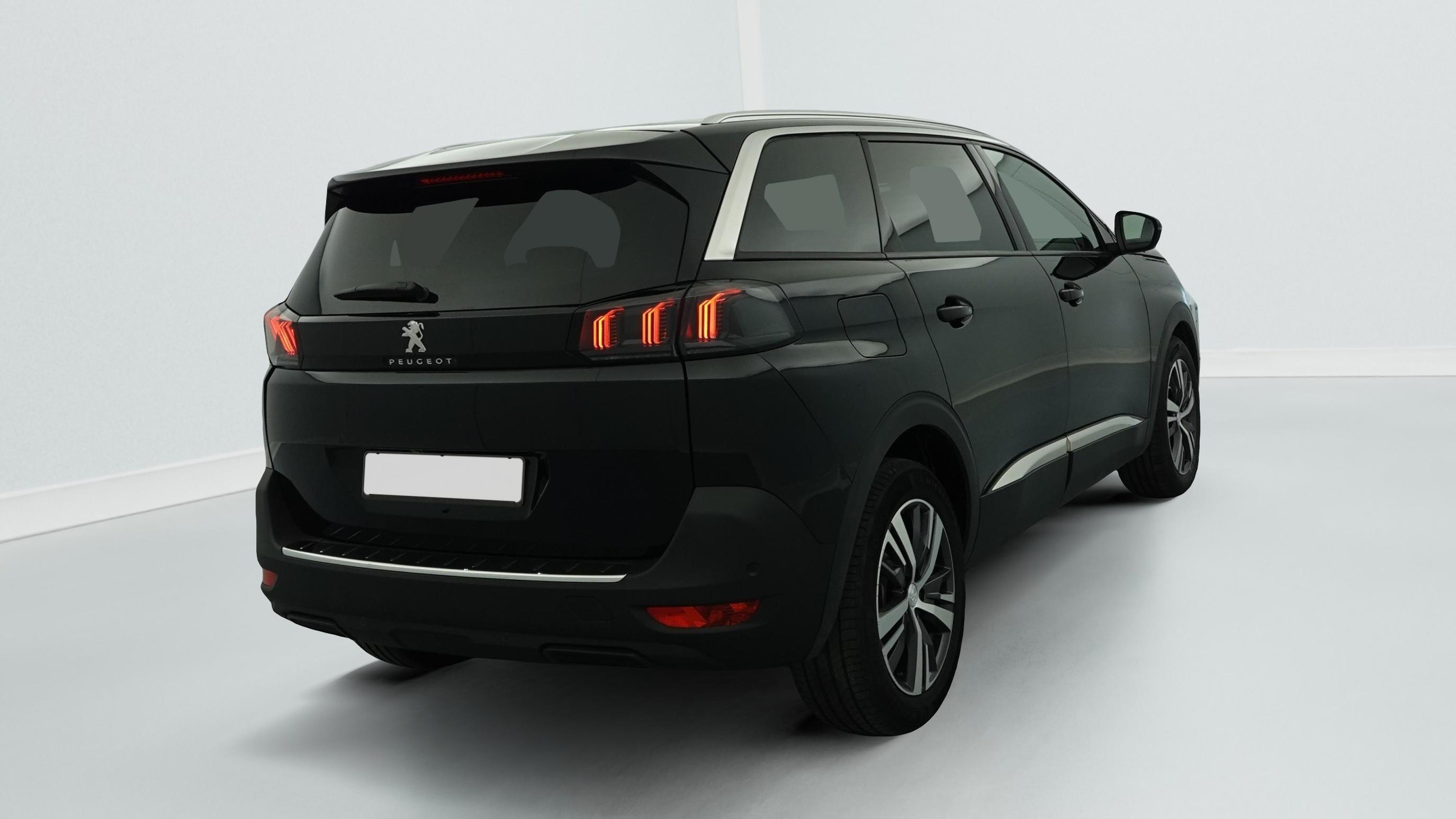 Peugeot 5008 Hybrid 136 e-DCS6 Allure Pack