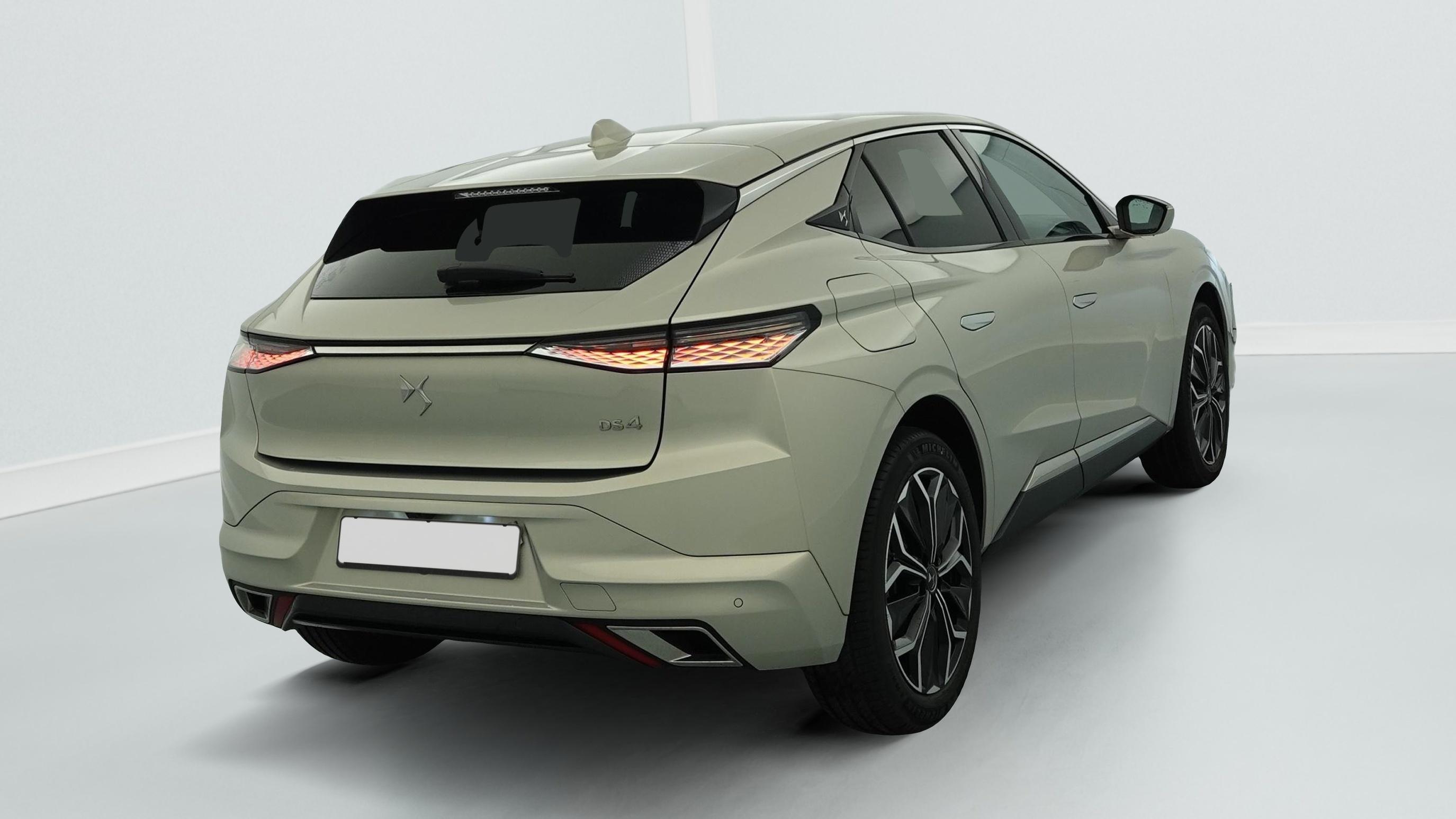ds DS4 PureTech 130 EAT8 Rivoli