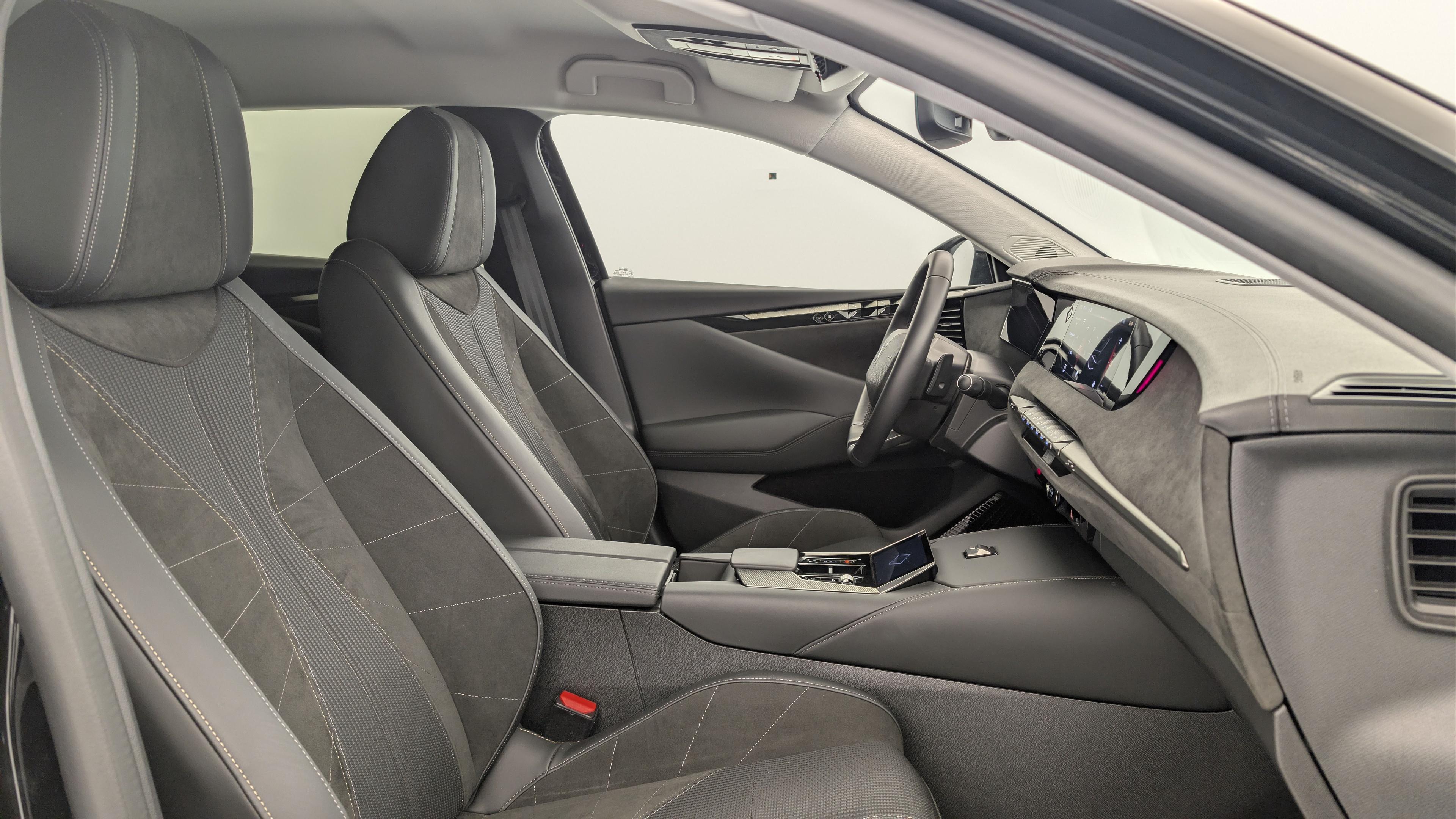 ds DS4 Hybride 145 e-DCT6 Etoile - Alcantara