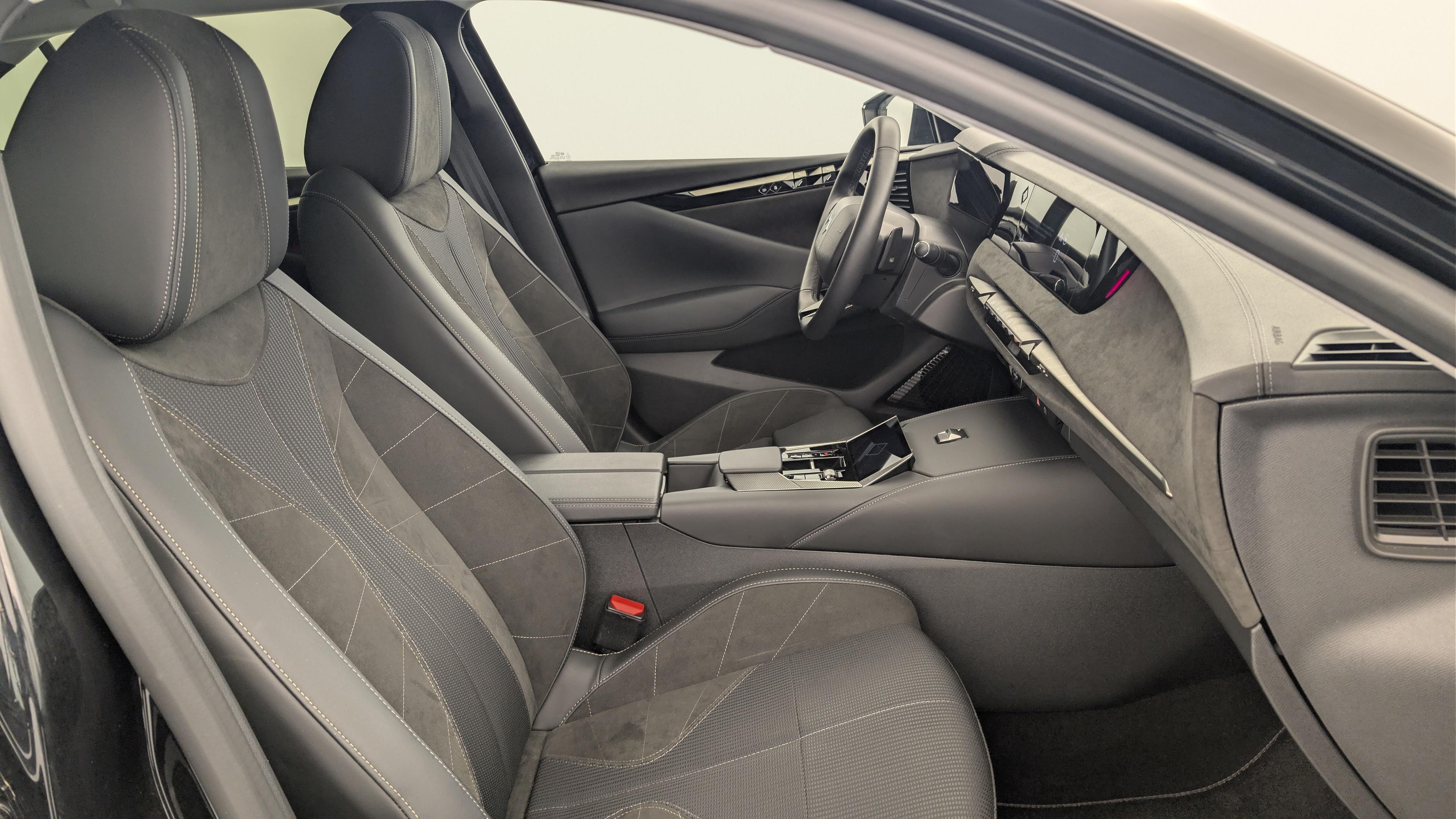 ds DS4 Hybride 145 e-DCT6 Etoile - Alcantara