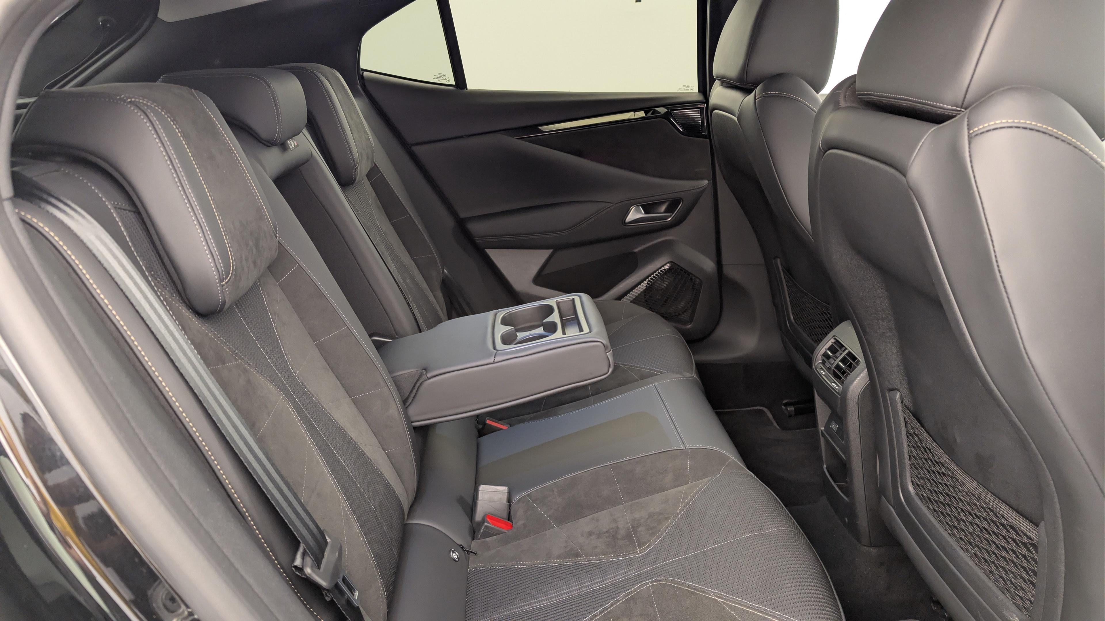 ds DS4 Hybride 145 e-DCT6 Etoile - Alcantara