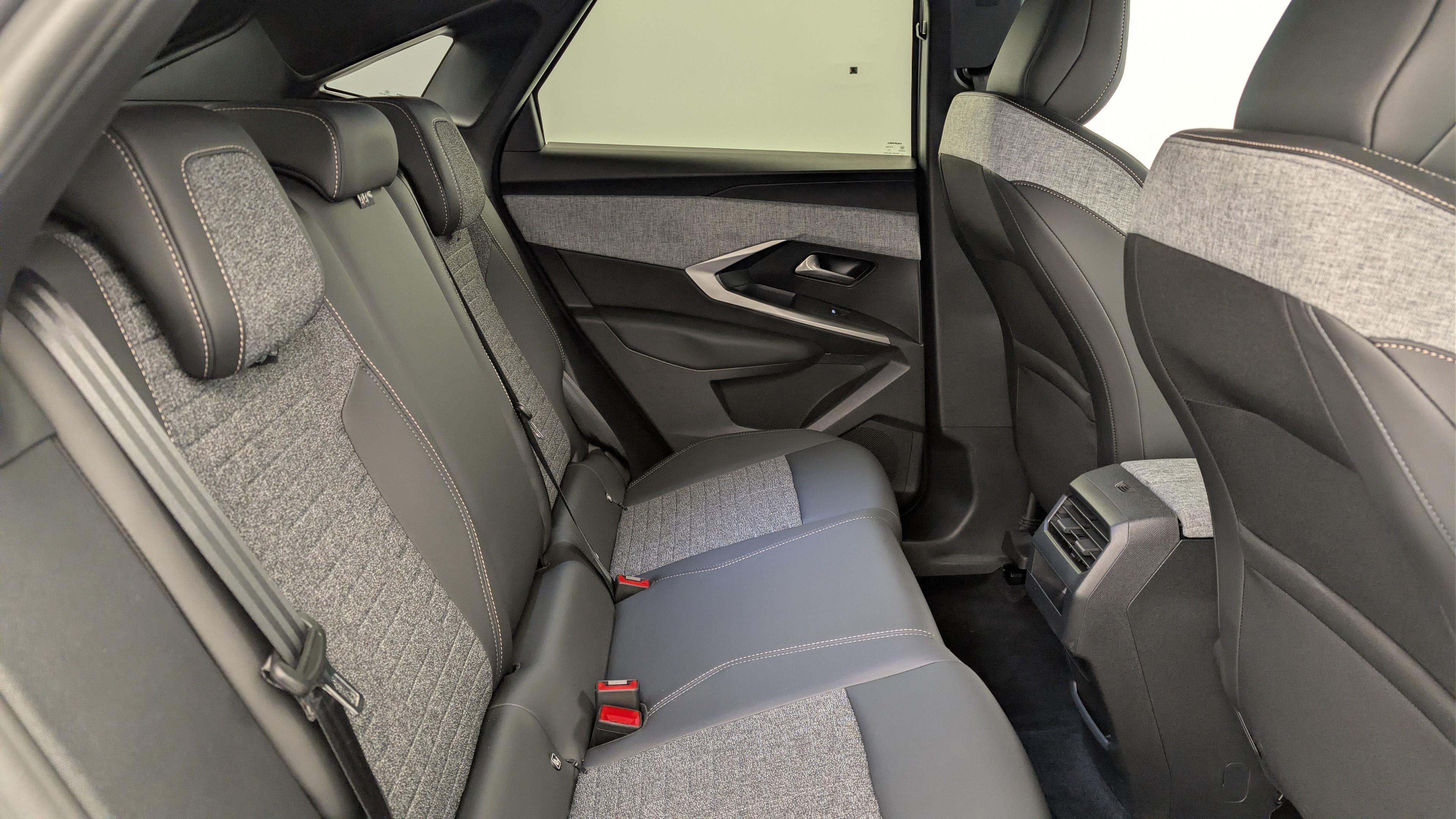 Peugeot 3008 Hybrid 145 e-DCS6 Allure