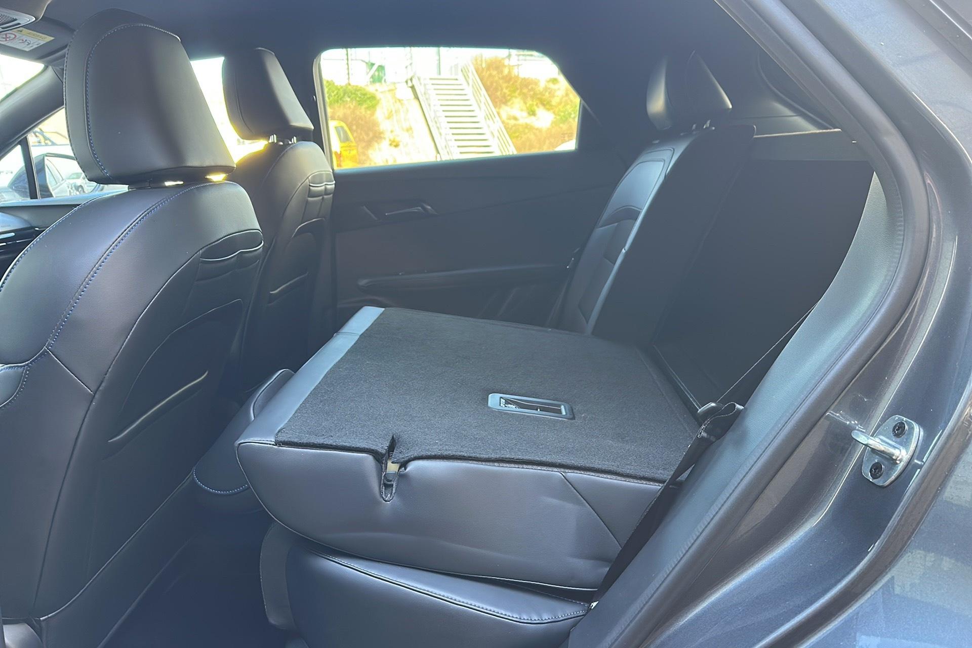 mg MG4 ELECTRIC 64KWH - 150 KW 2WD LUXURY