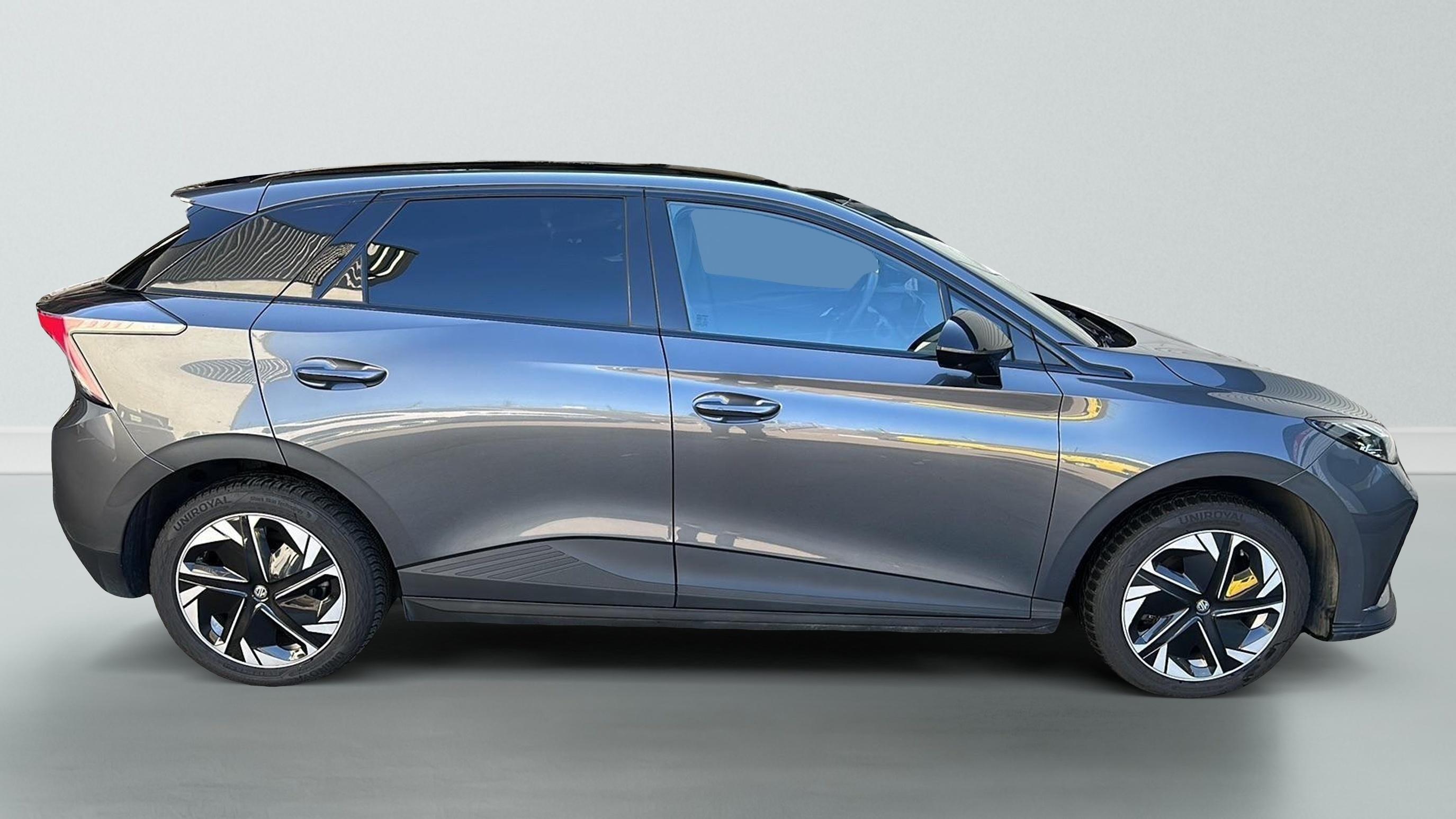 mg MG4 ELECTRIC 64KWH - 150 KW 2WD LUXURY