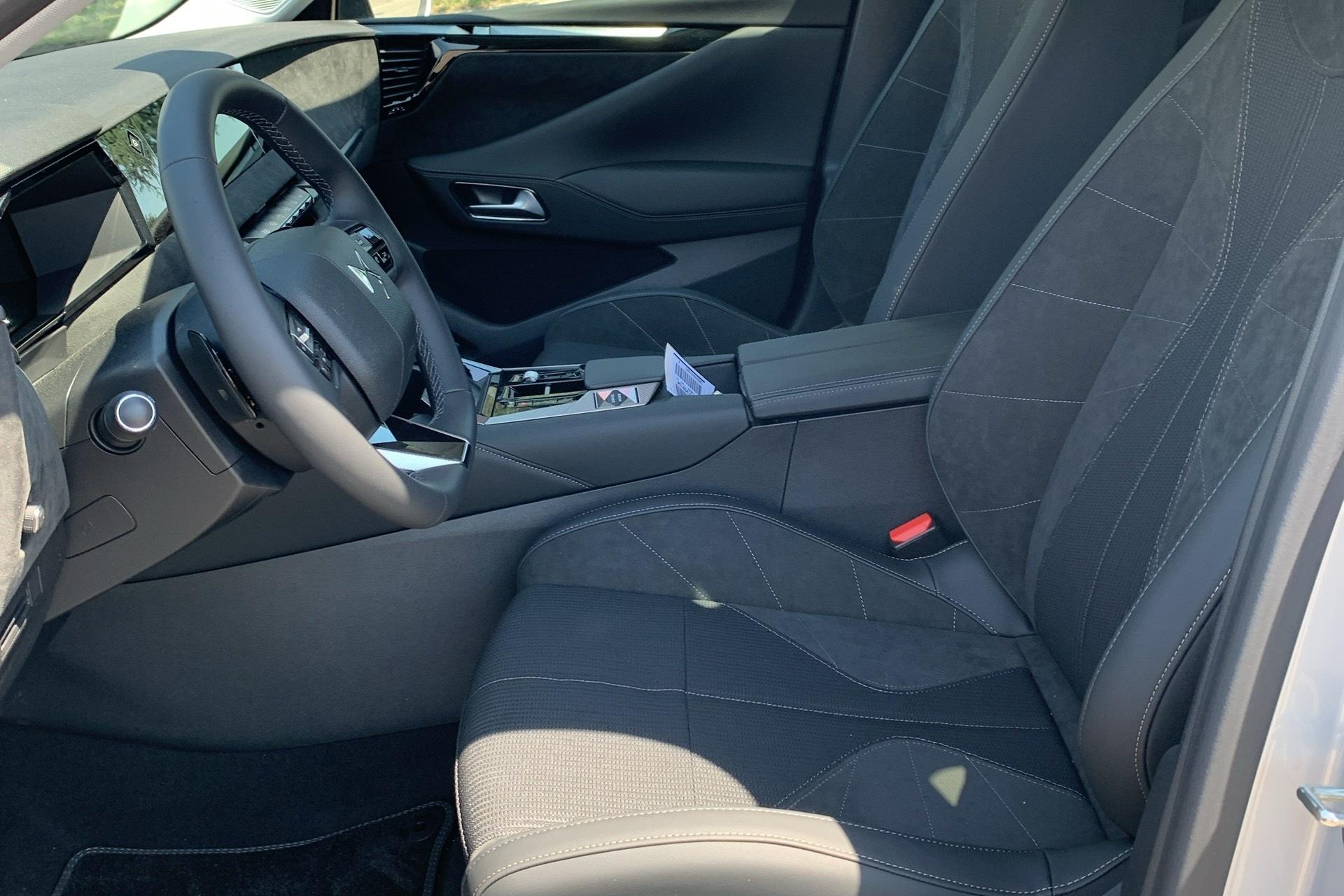 ds N°4 Hybride 145 e-DCT6 Etoile - Alcantara