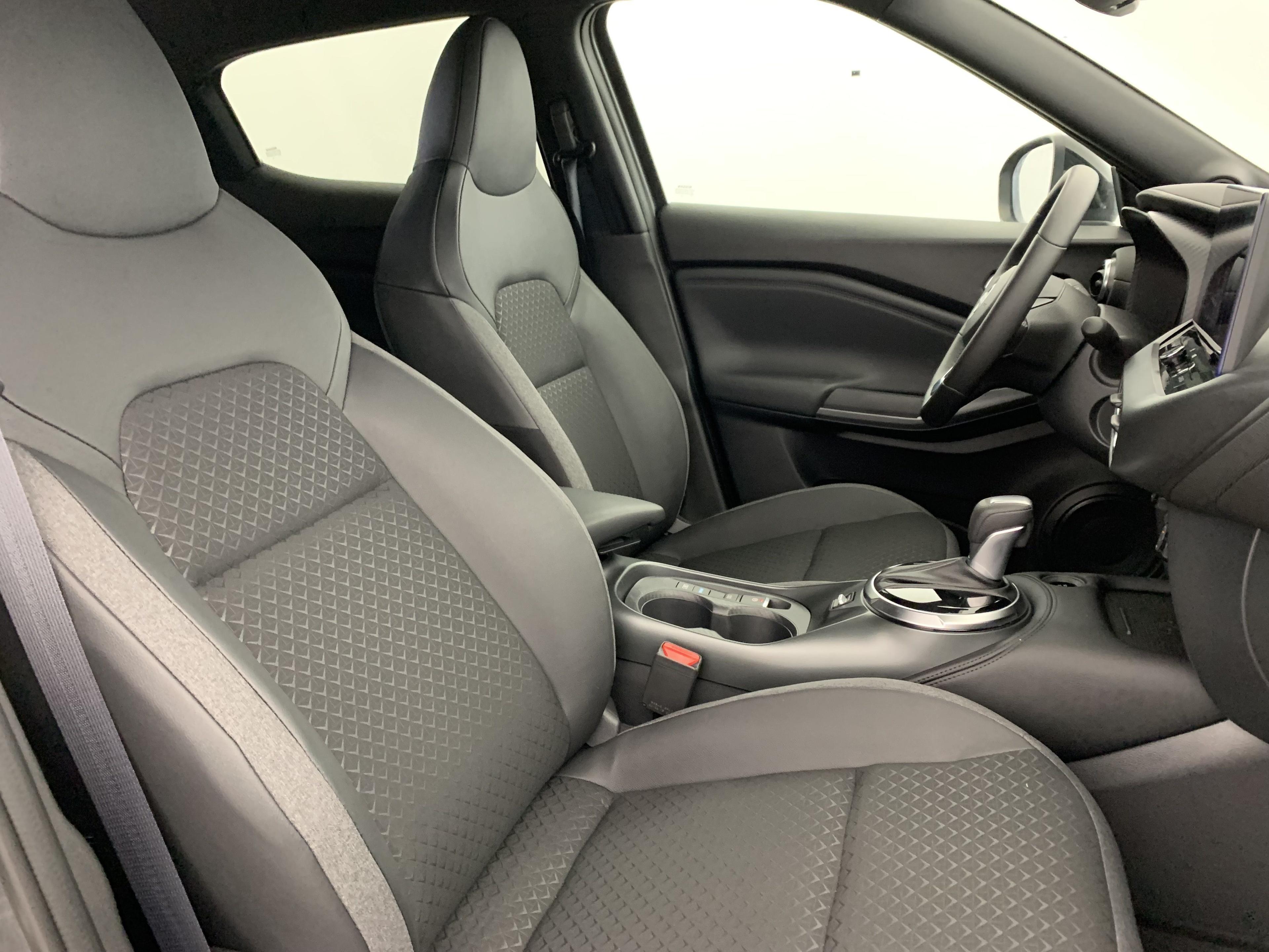 nissan JUKE HYBRID 143 N-CONNECTA