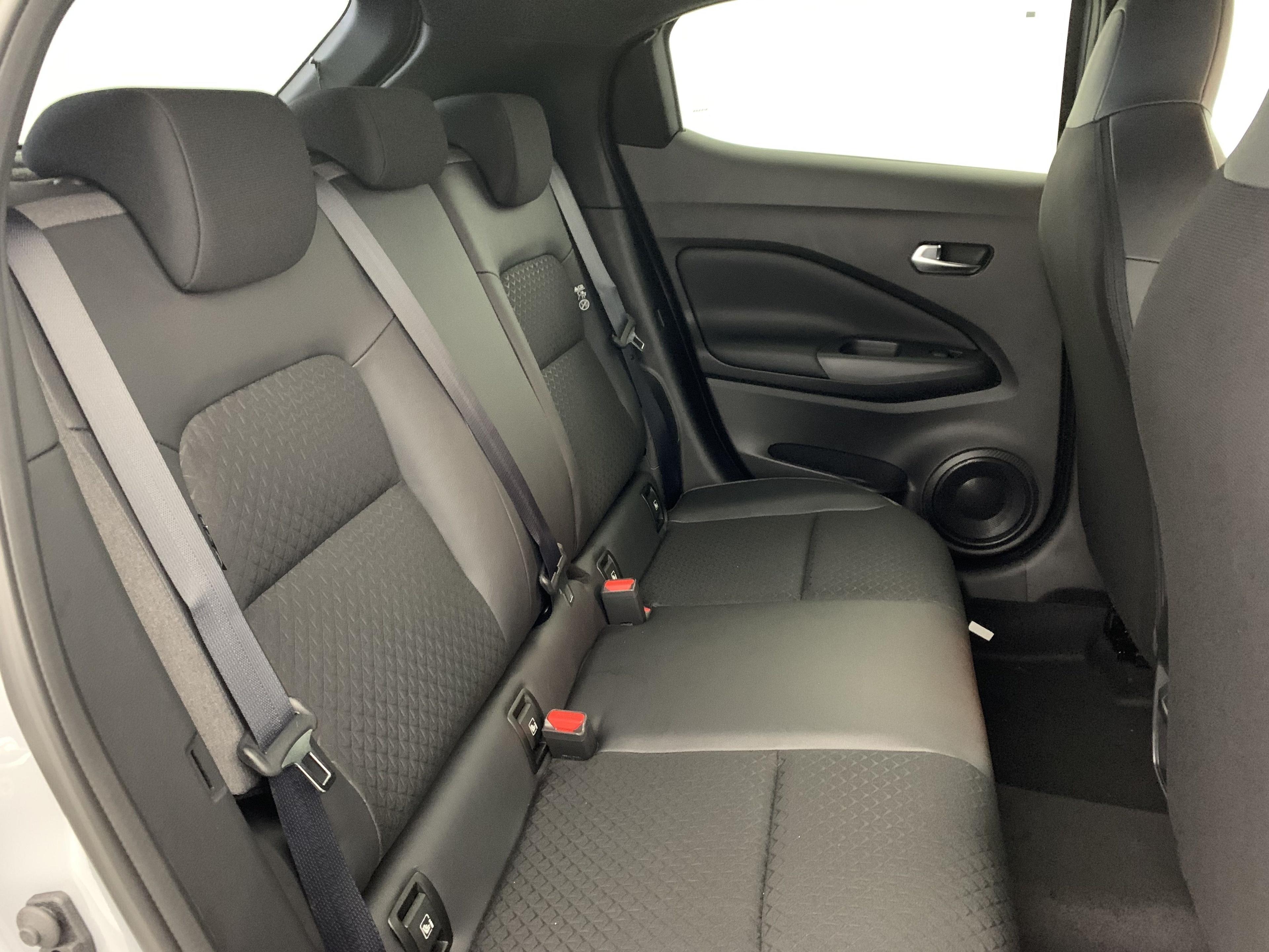 nissan JUKE HYBRID 143 N-CONNECTA