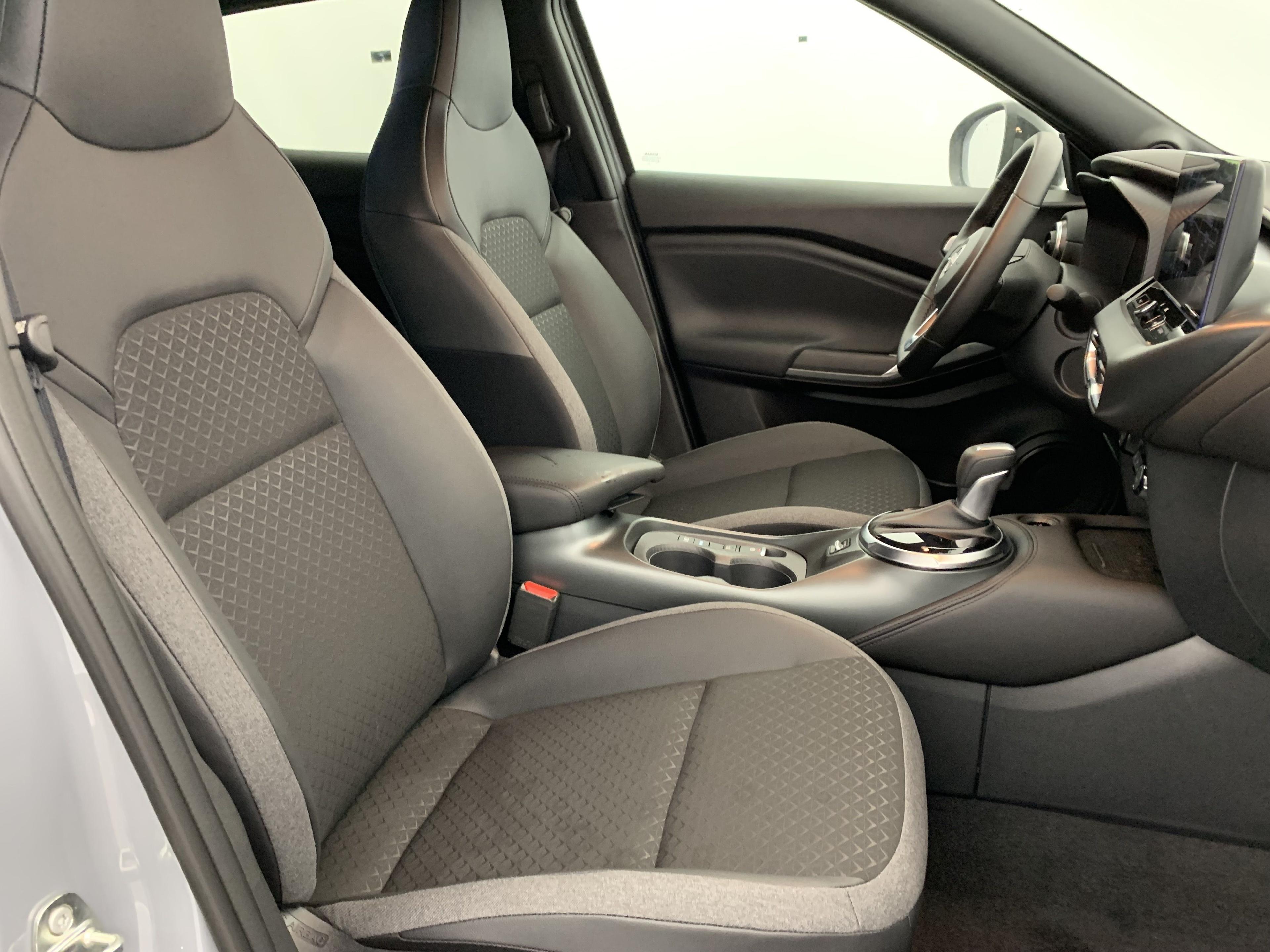 nissan JUKE HYBRID 143 N-CONNECTA