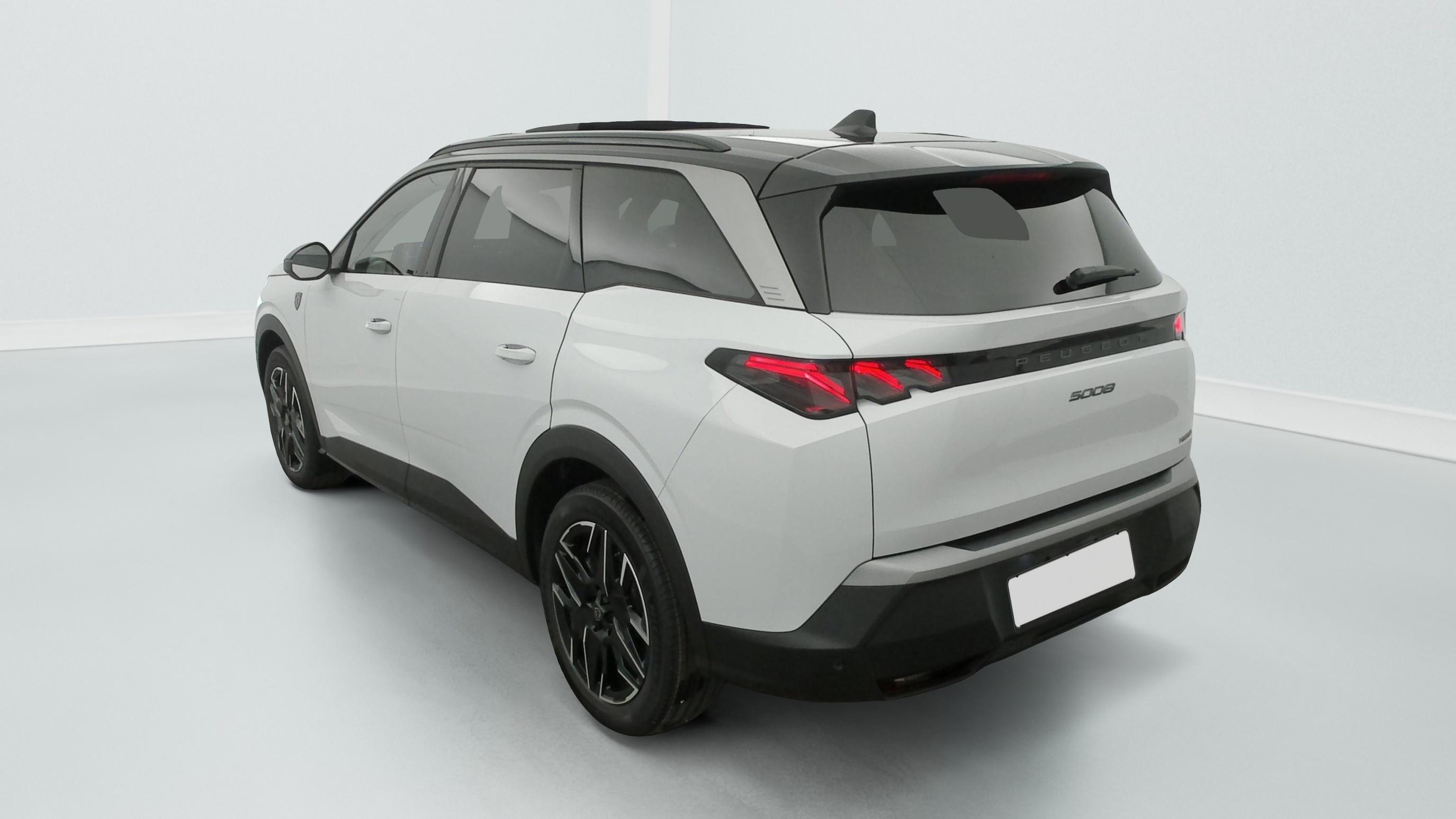 Peugeot 5008 Hybrid 145 e-DCS6 GT